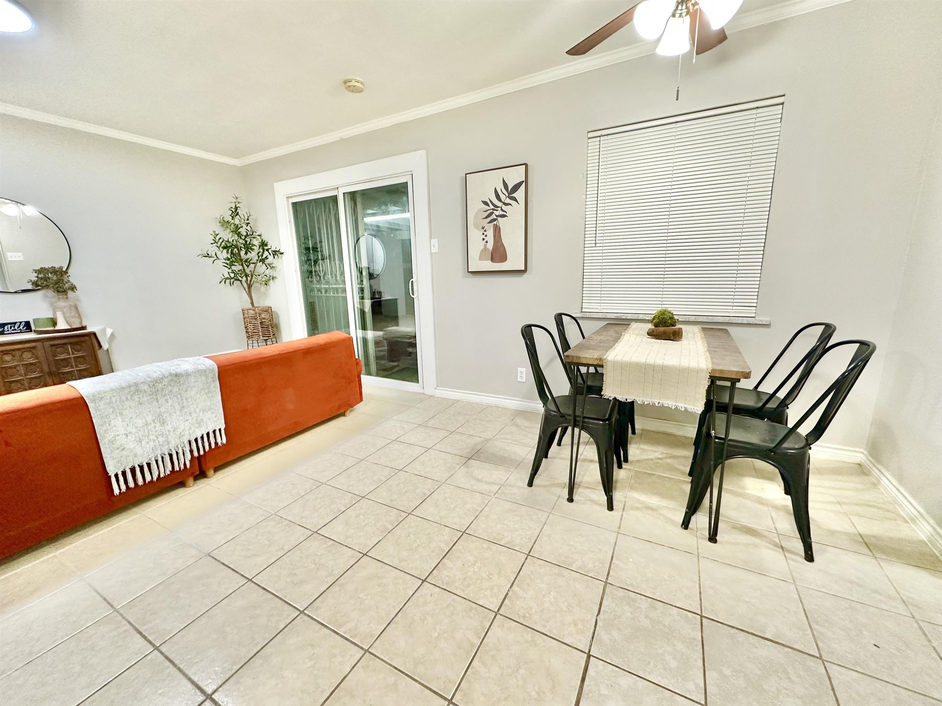 223 Maguey Dr Property Photo 7