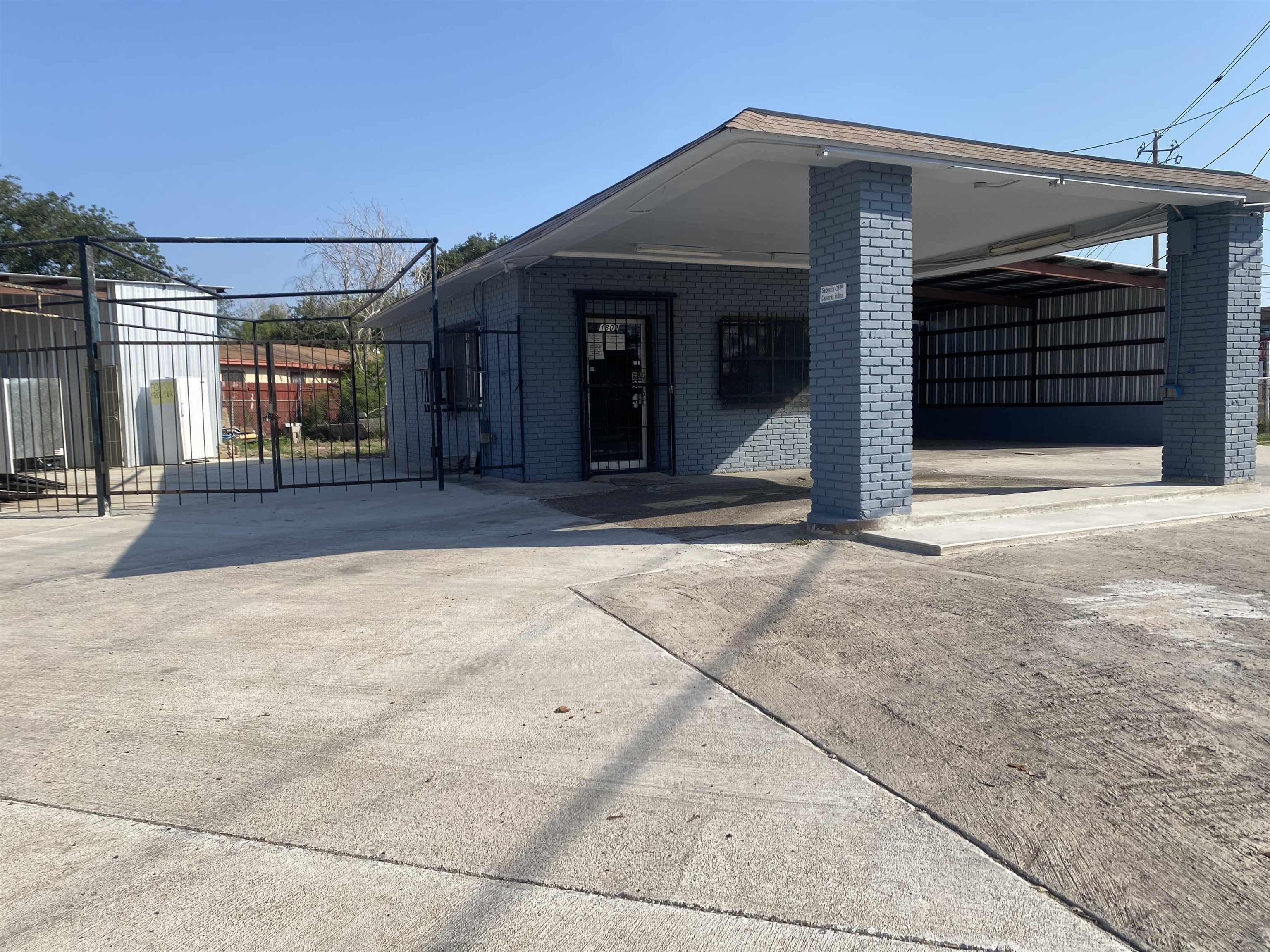 1802 Santa Maria Ave Property Photo 1