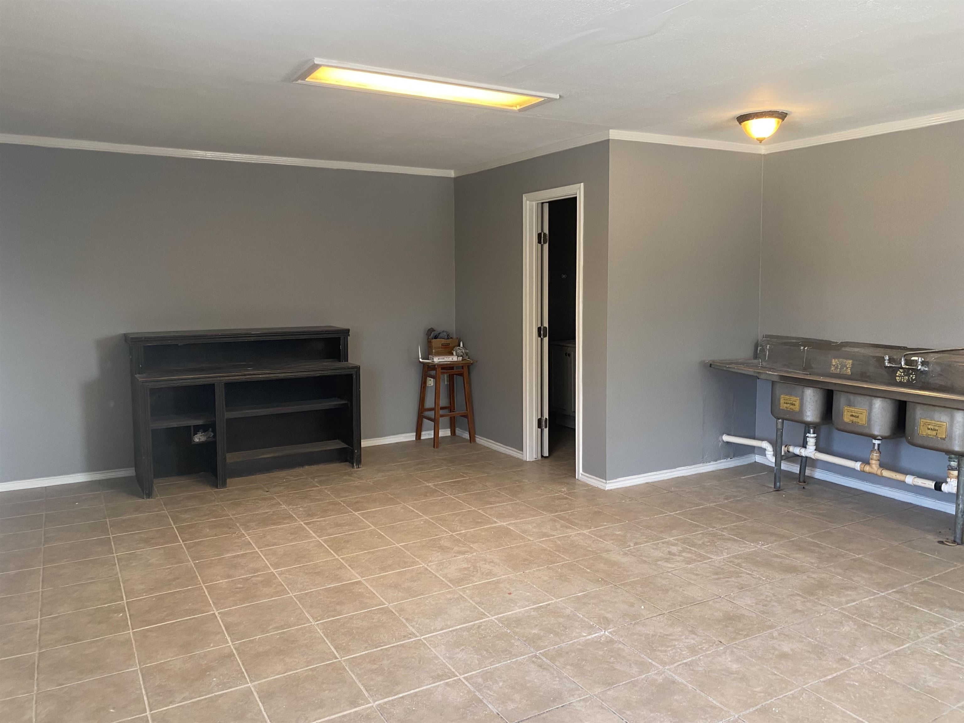 1802 Santa Maria Ave Property Photo 4
