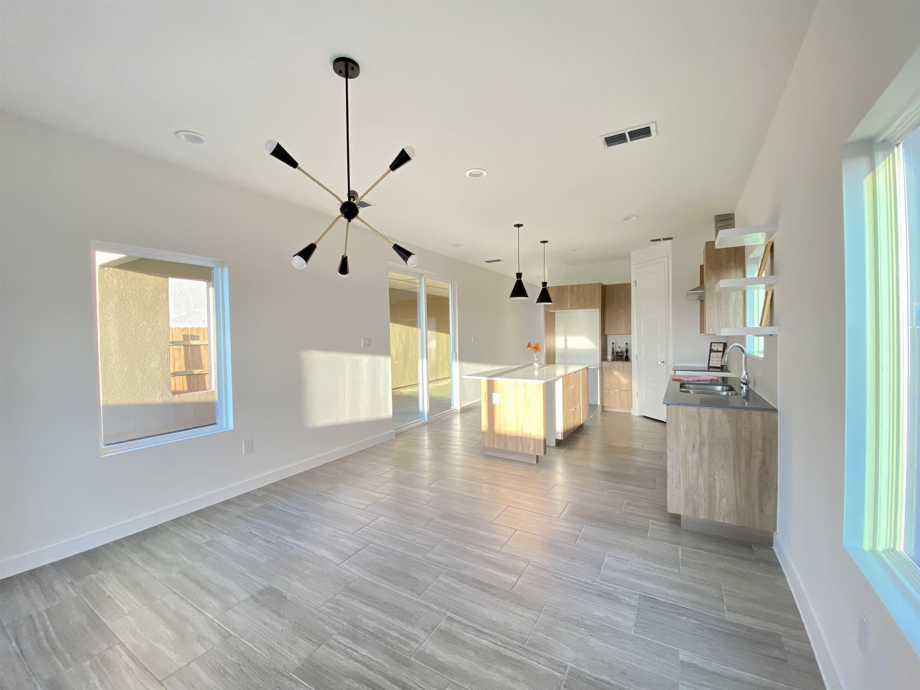 512 Deer Path Loop Property Photo 5