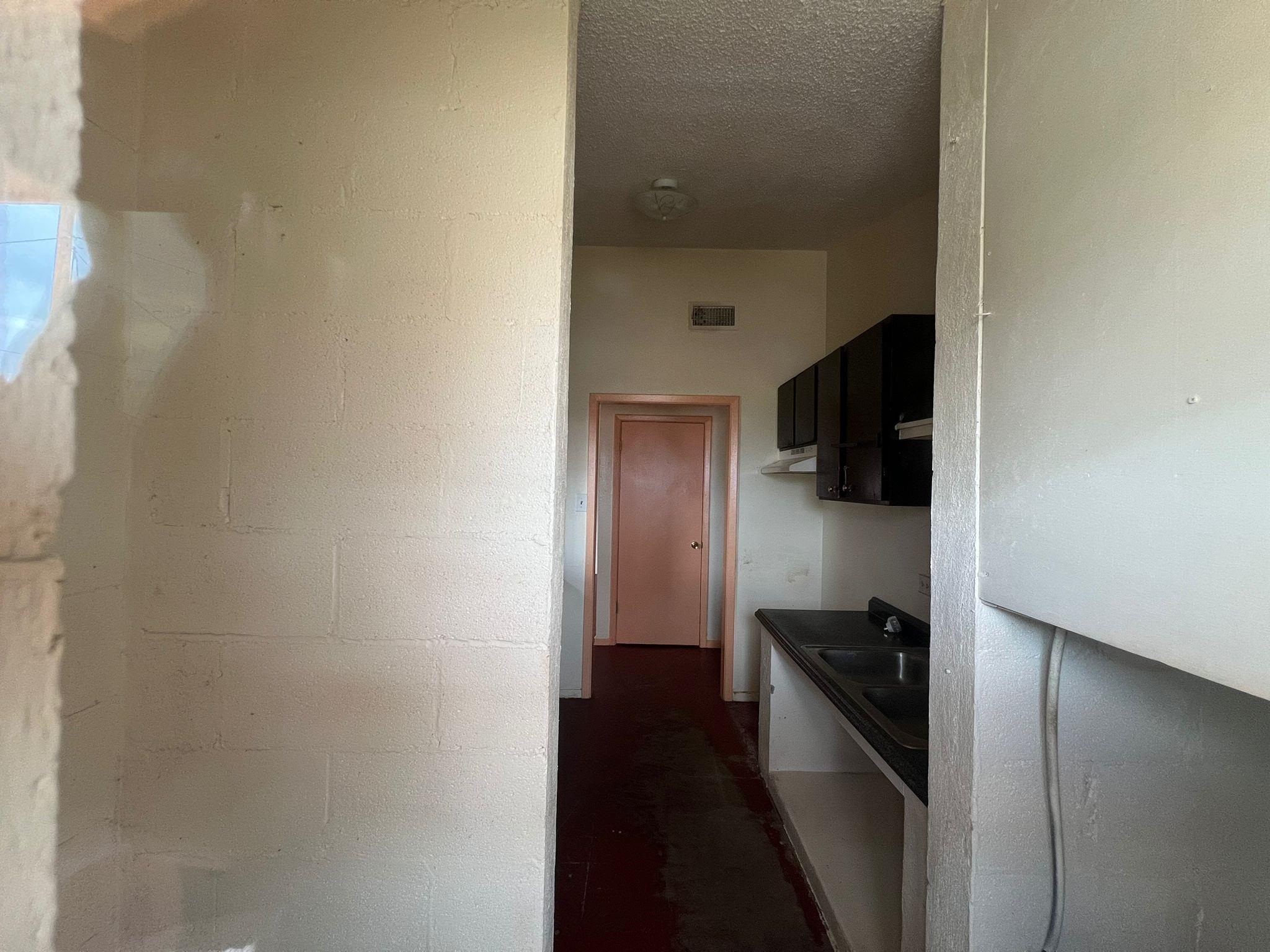 2703 Diaz St Property Photo 5