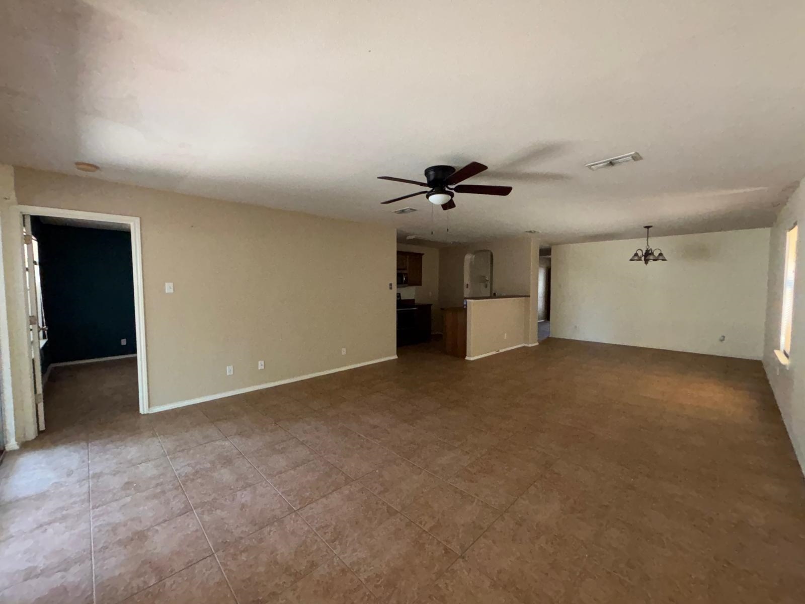 17414 College Port Dr Property Photo 4