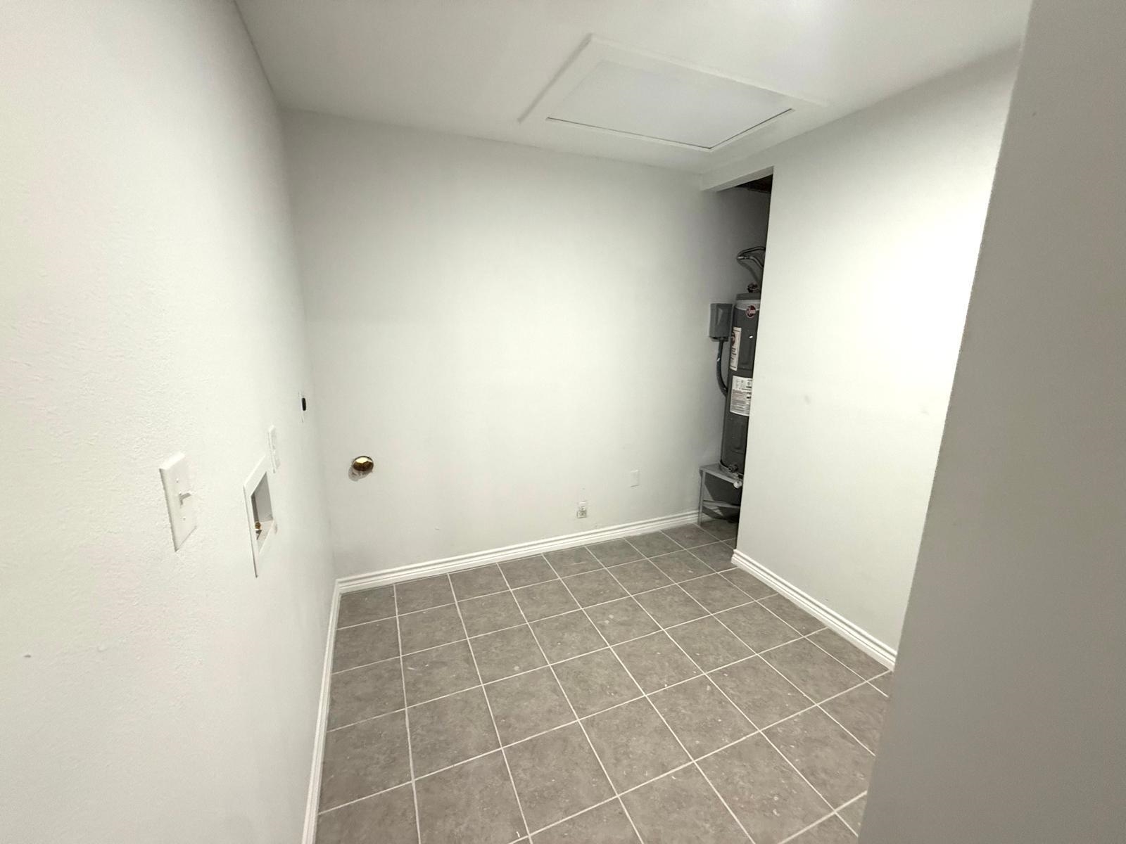 608 Sesame Ln Property Photo 6