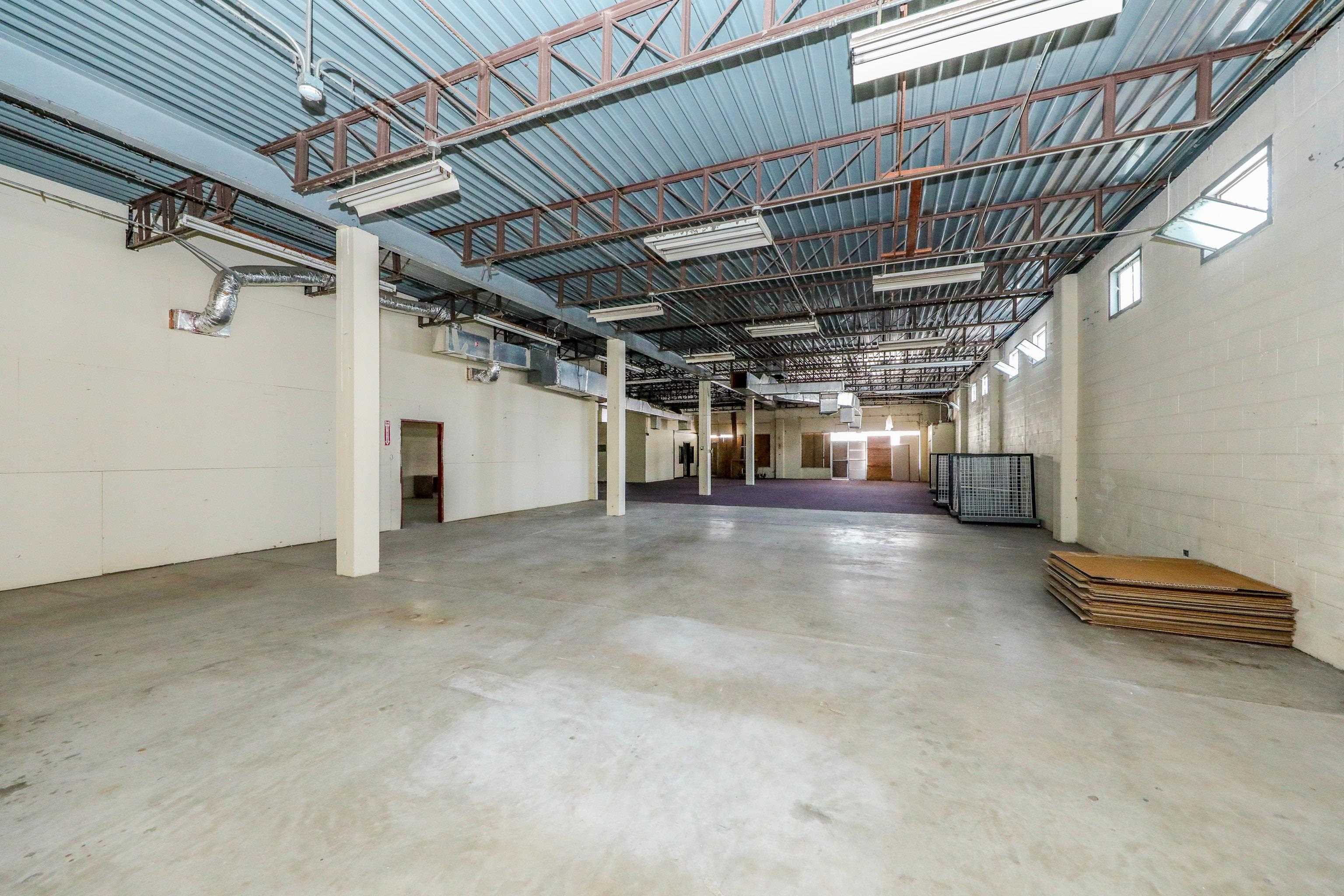 900 Lincoln St Property Photo 11