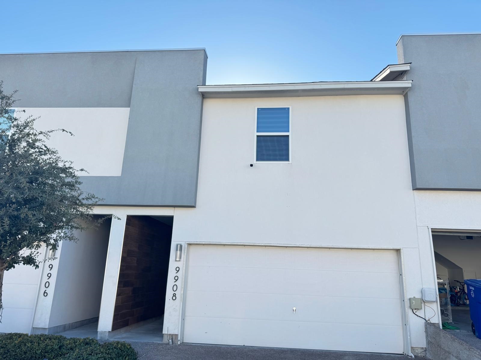 9908 Borna Property Photo 1