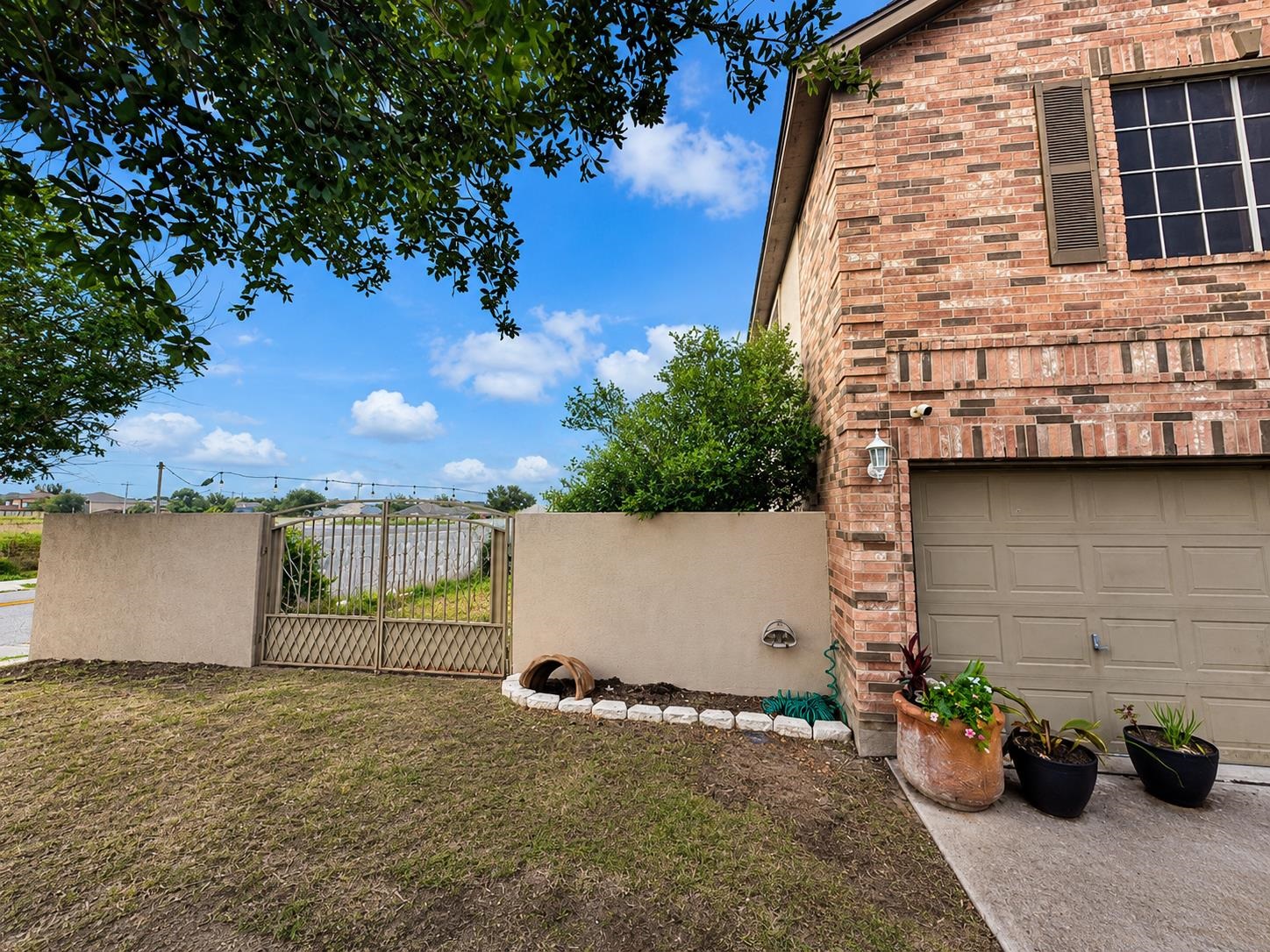 3119 Moondance Ct Property Photo 2