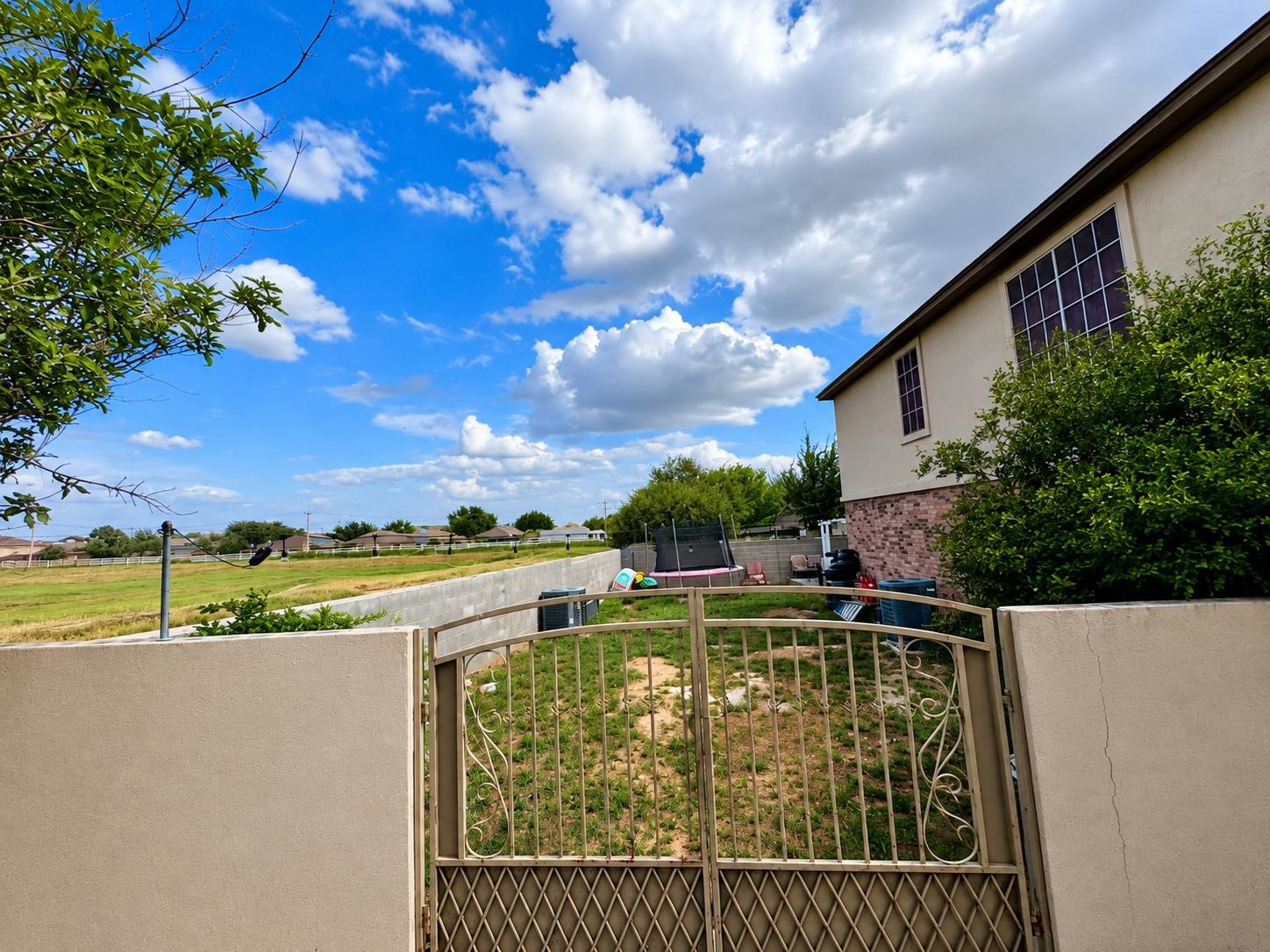 3119 Moondance Ct Property Photo 3