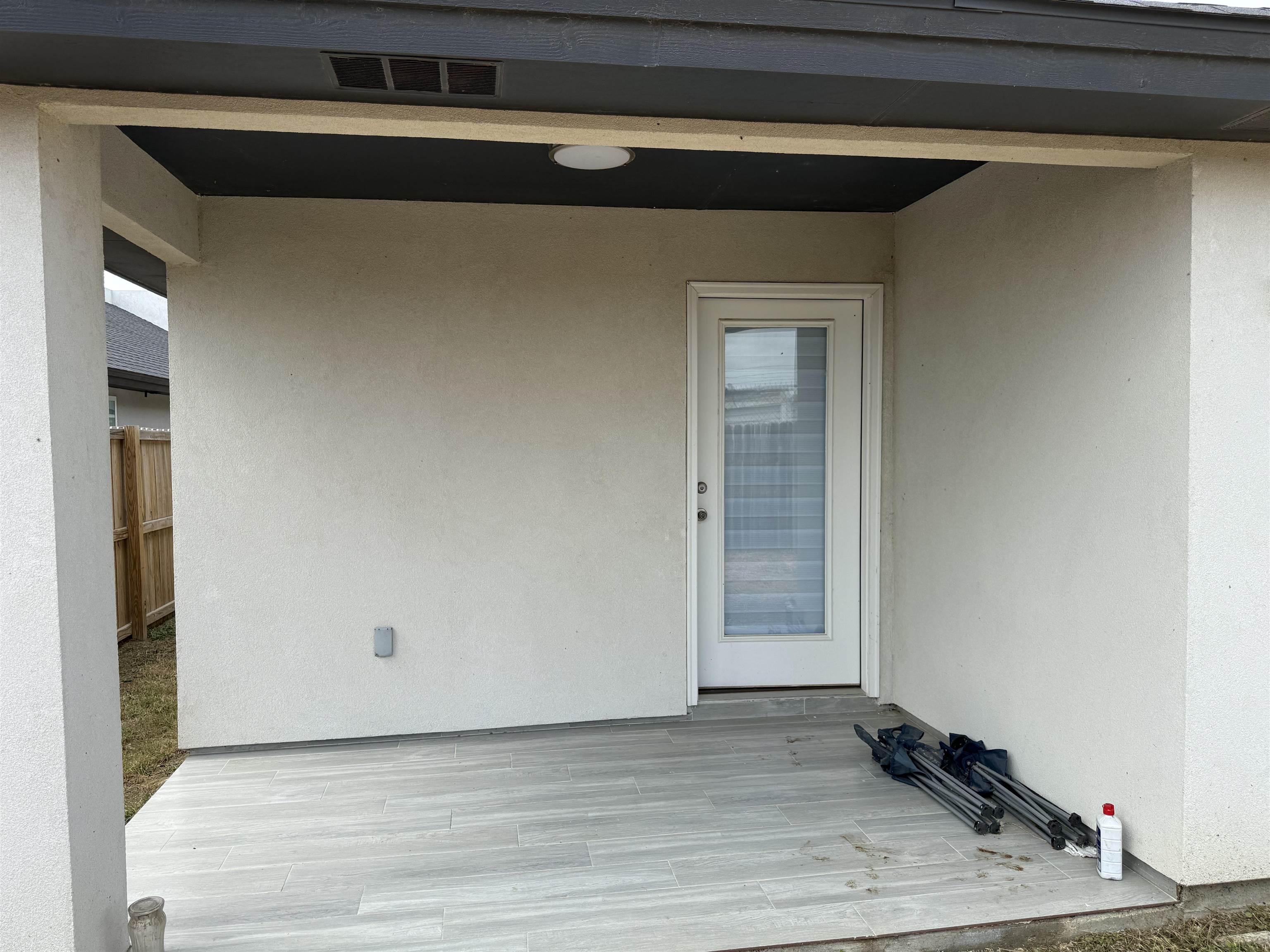6708 El Jinete Dr. Property Photo 7