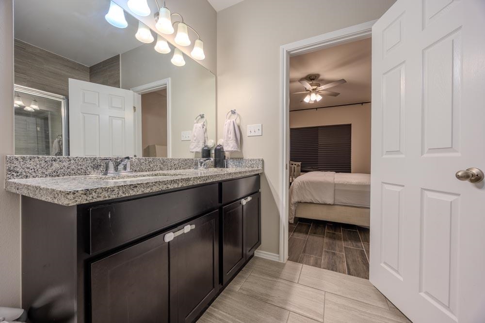 8702 Shiloh Rock Dr. Property Photo 12
