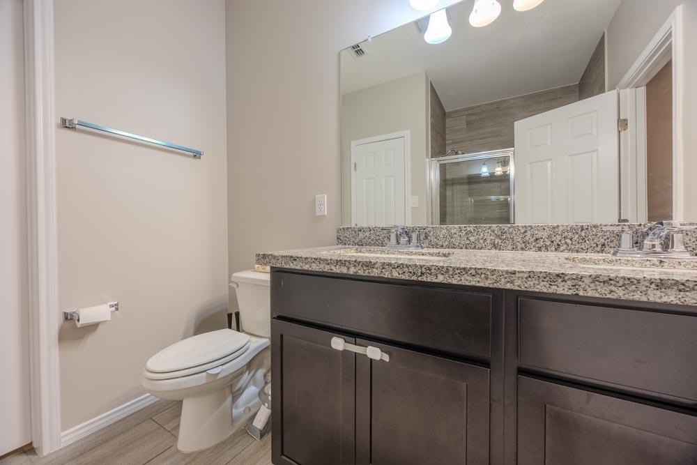 8702 Shiloh Rock Dr. Property Photo 14