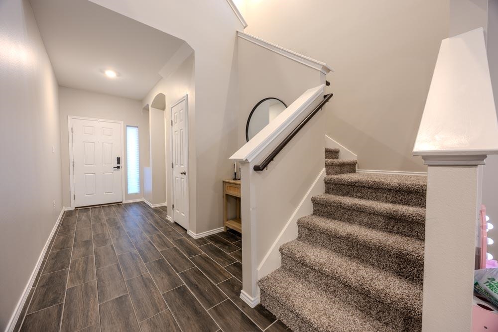 8702 Shiloh Rock Dr. Property Photo 15