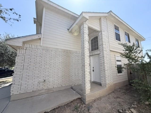 17525 Rock Port Rd Property Photo 2
