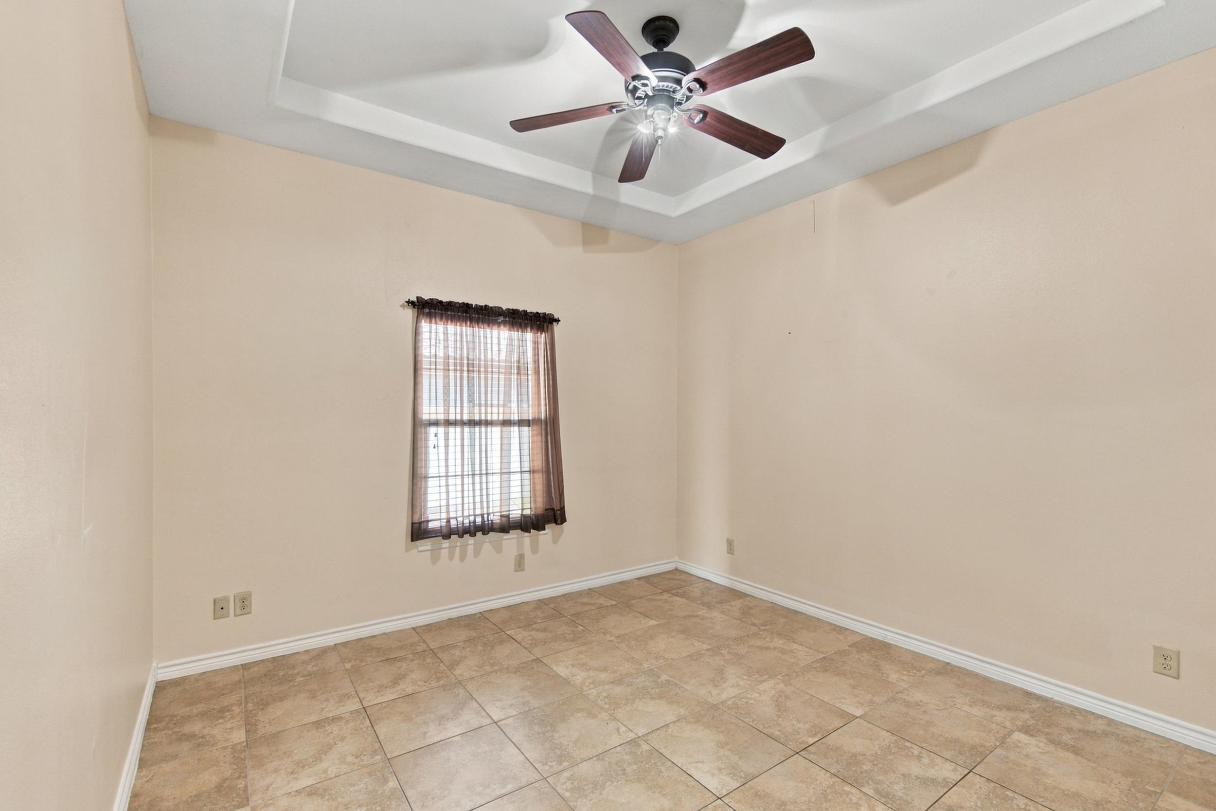 3003 Dickinson Dr Property Photo 21