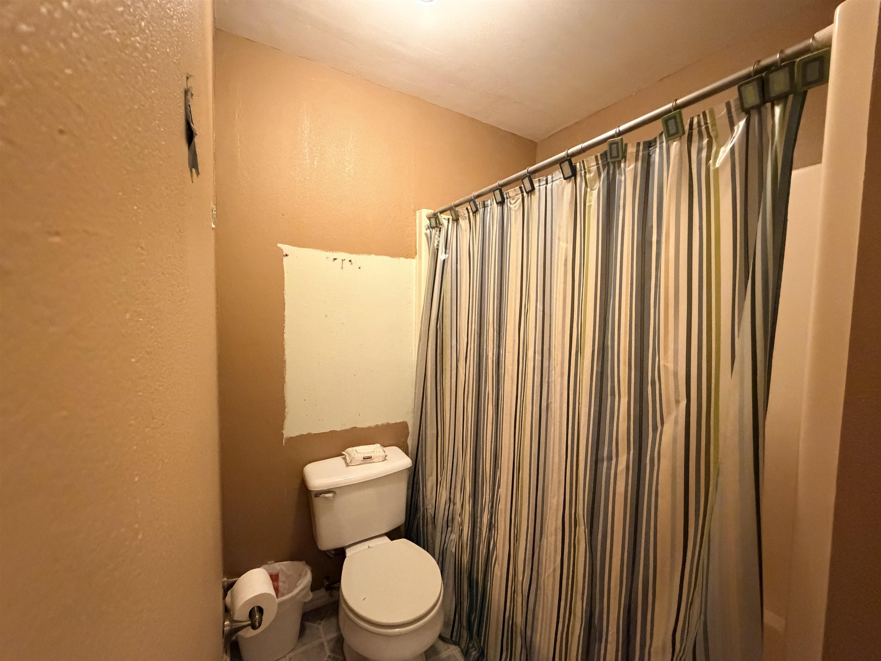 1723 Siesta Ln Property Photo 9