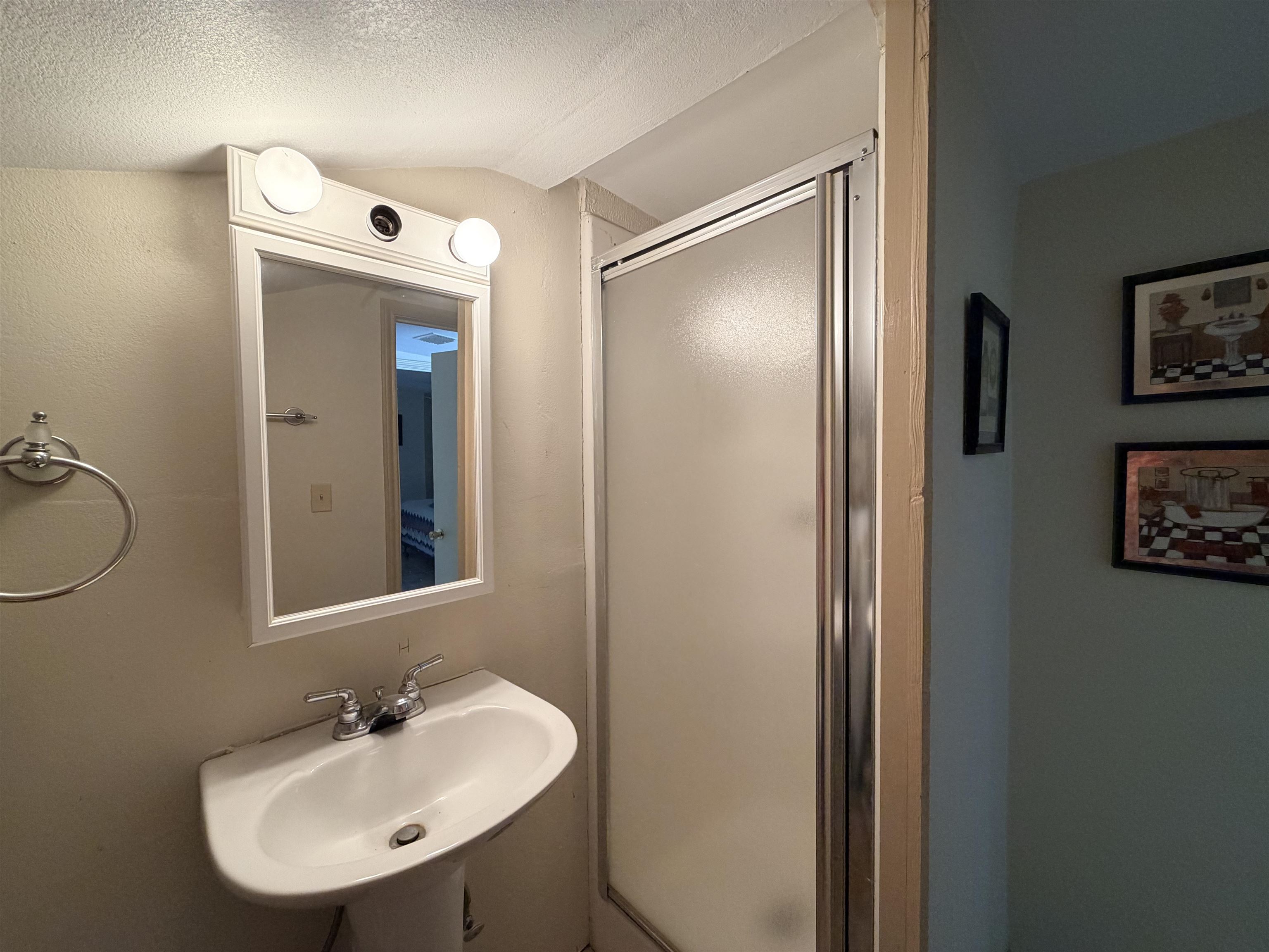 1723 Siesta Ln Property Photo 28