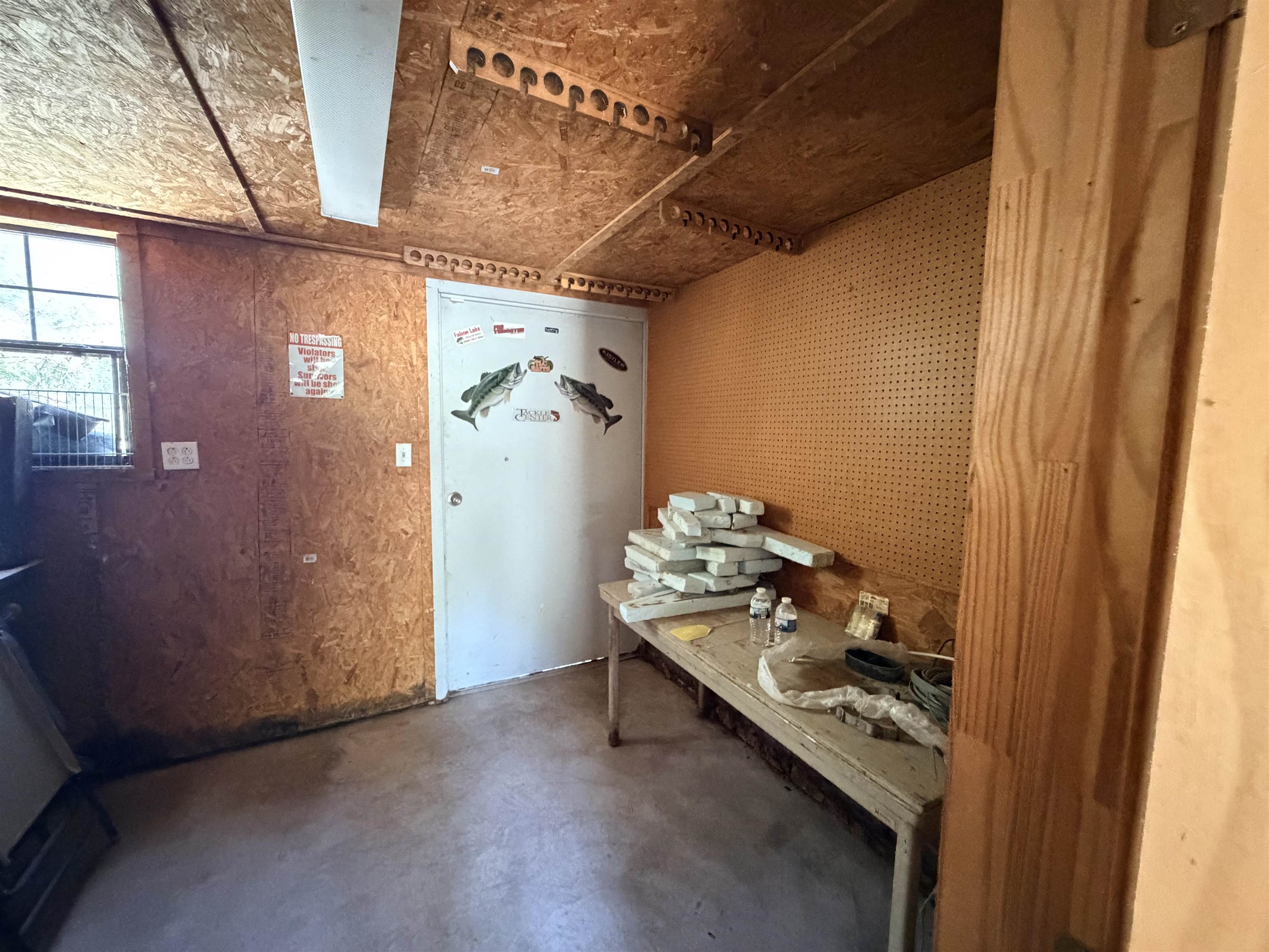 1723 Siesta Ln Property Photo 34