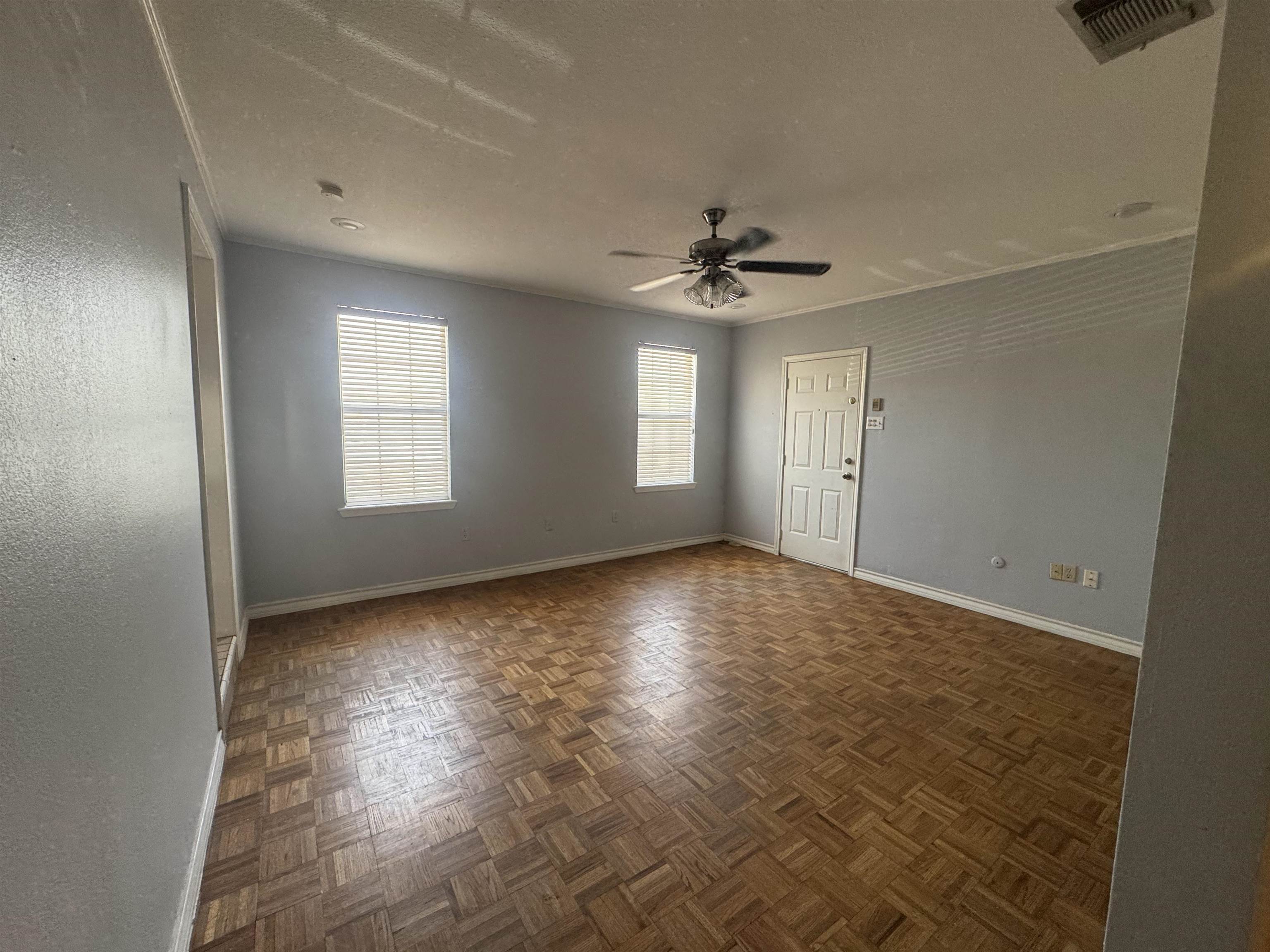 626a Birchwood Ln Property Photo 3