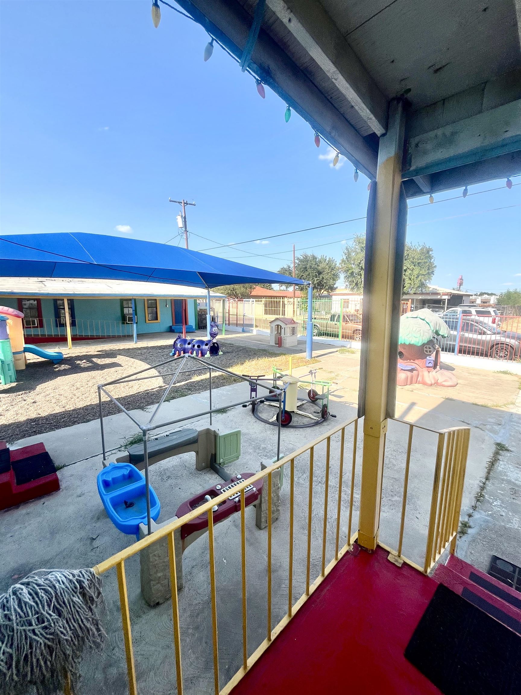 1920 Corpus Christi St Property Photo 9