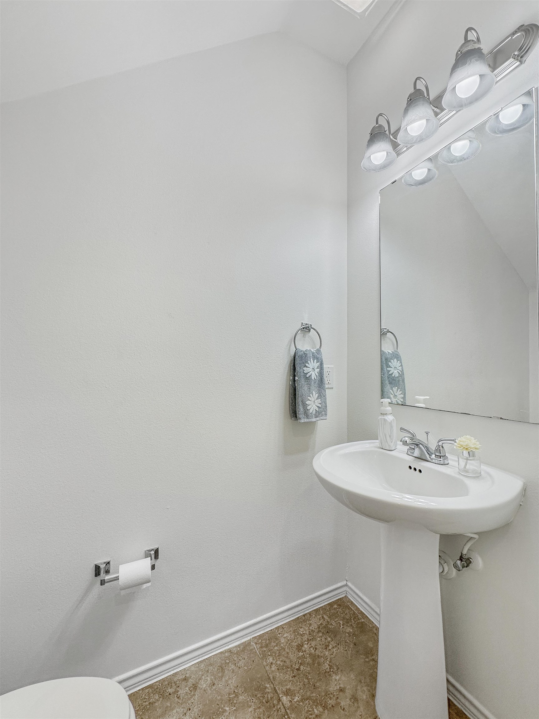 5311 Lost Hills Trail 5311 Property Photo 11