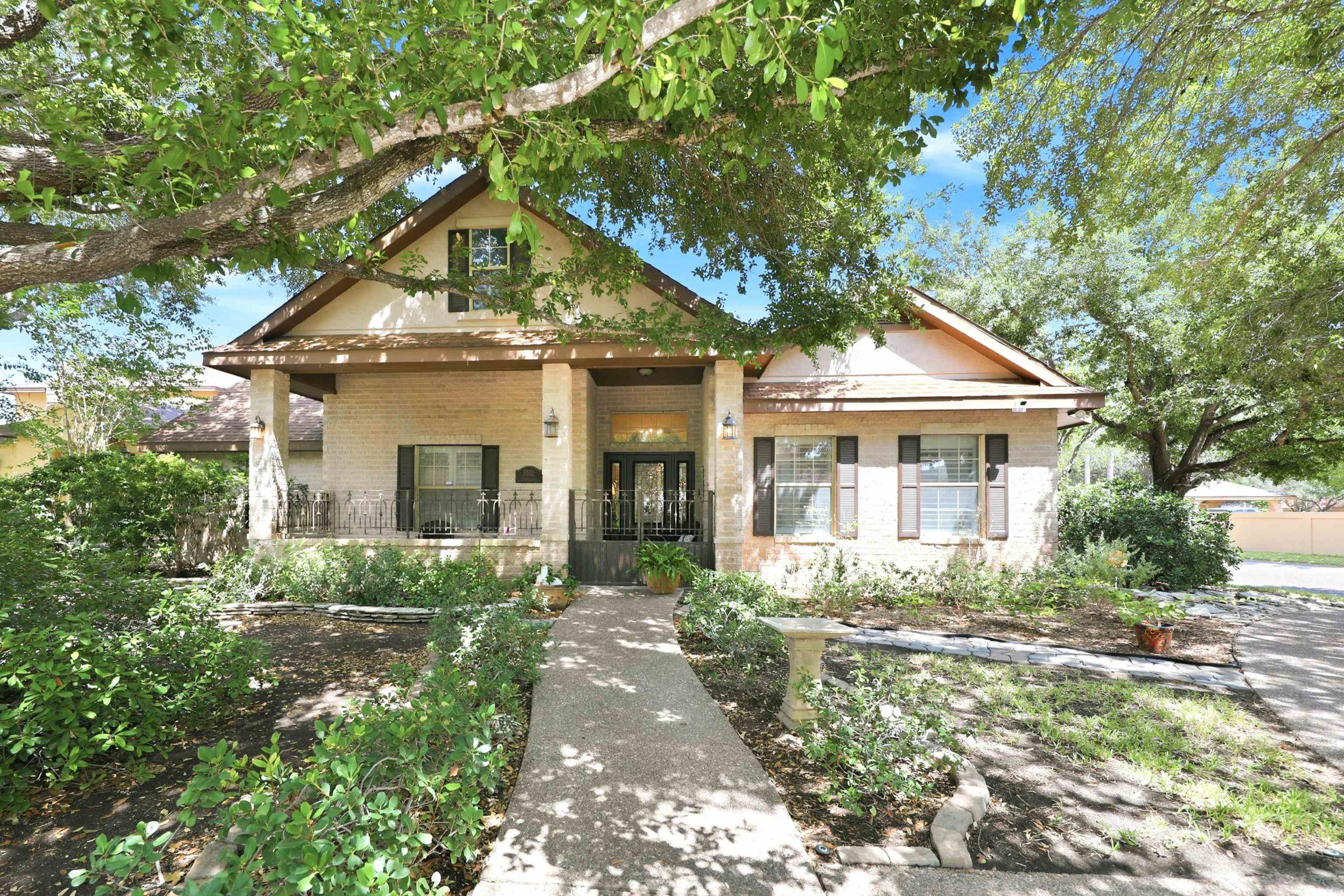3301 Winsome Ct Property Photo 1
