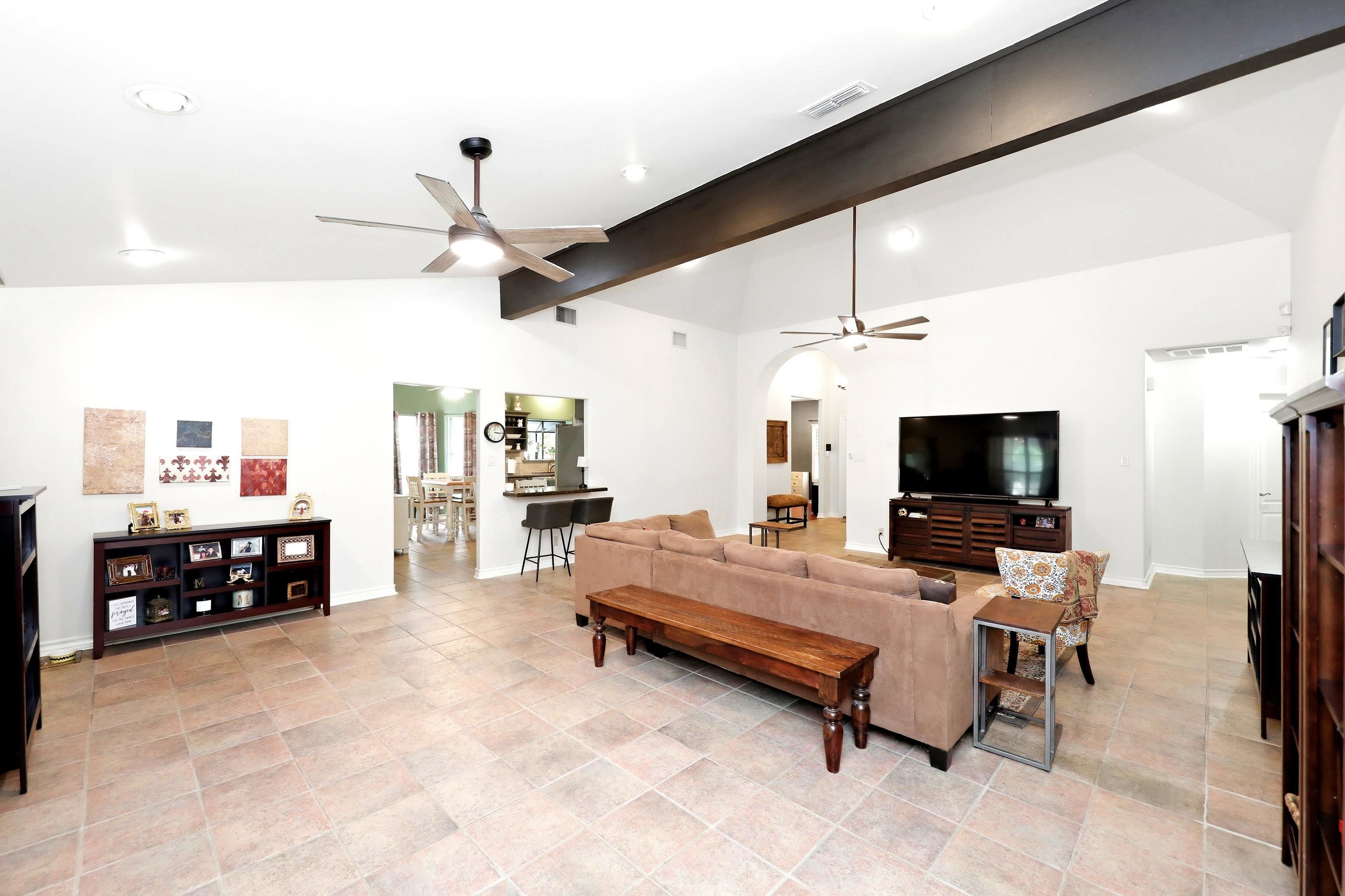 3301 Winsome Ct Property Photo 12