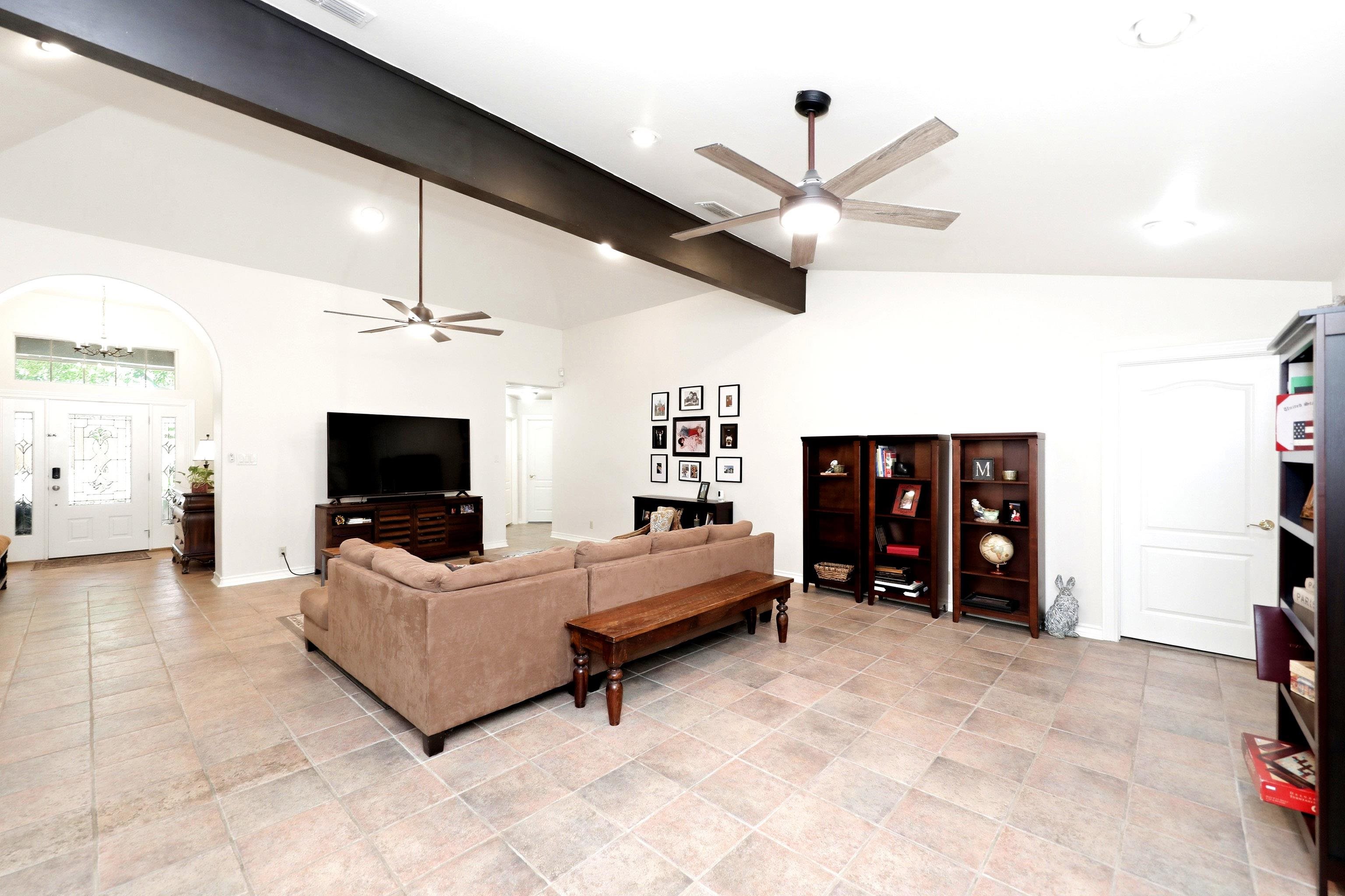 3301 Winsome Ct Property Photo 13
