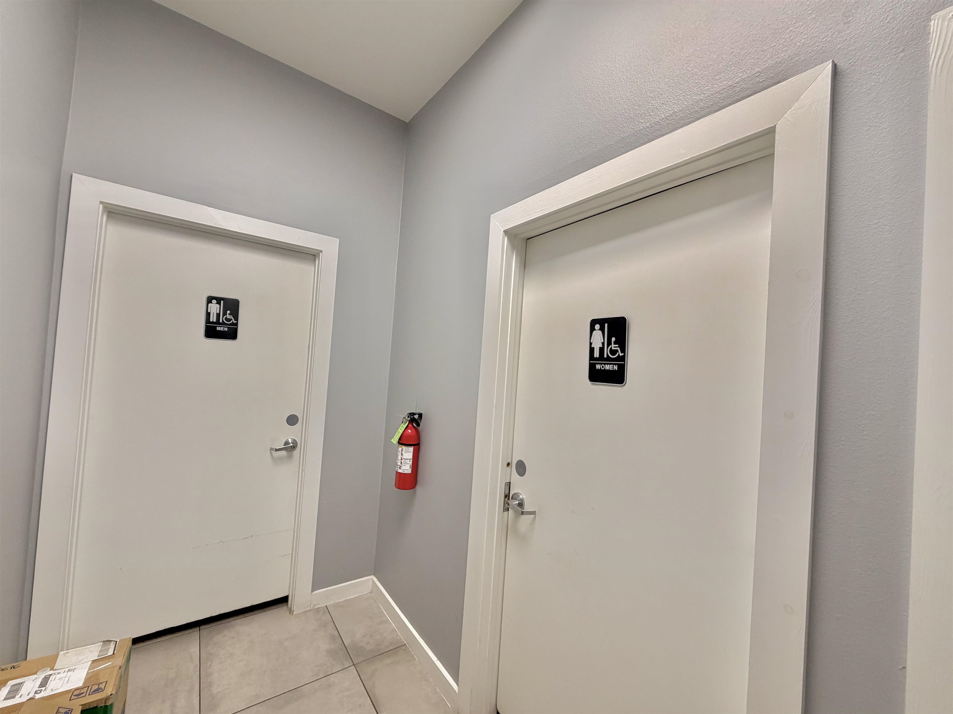 2508 San Bernardo Ave Property Photo 16