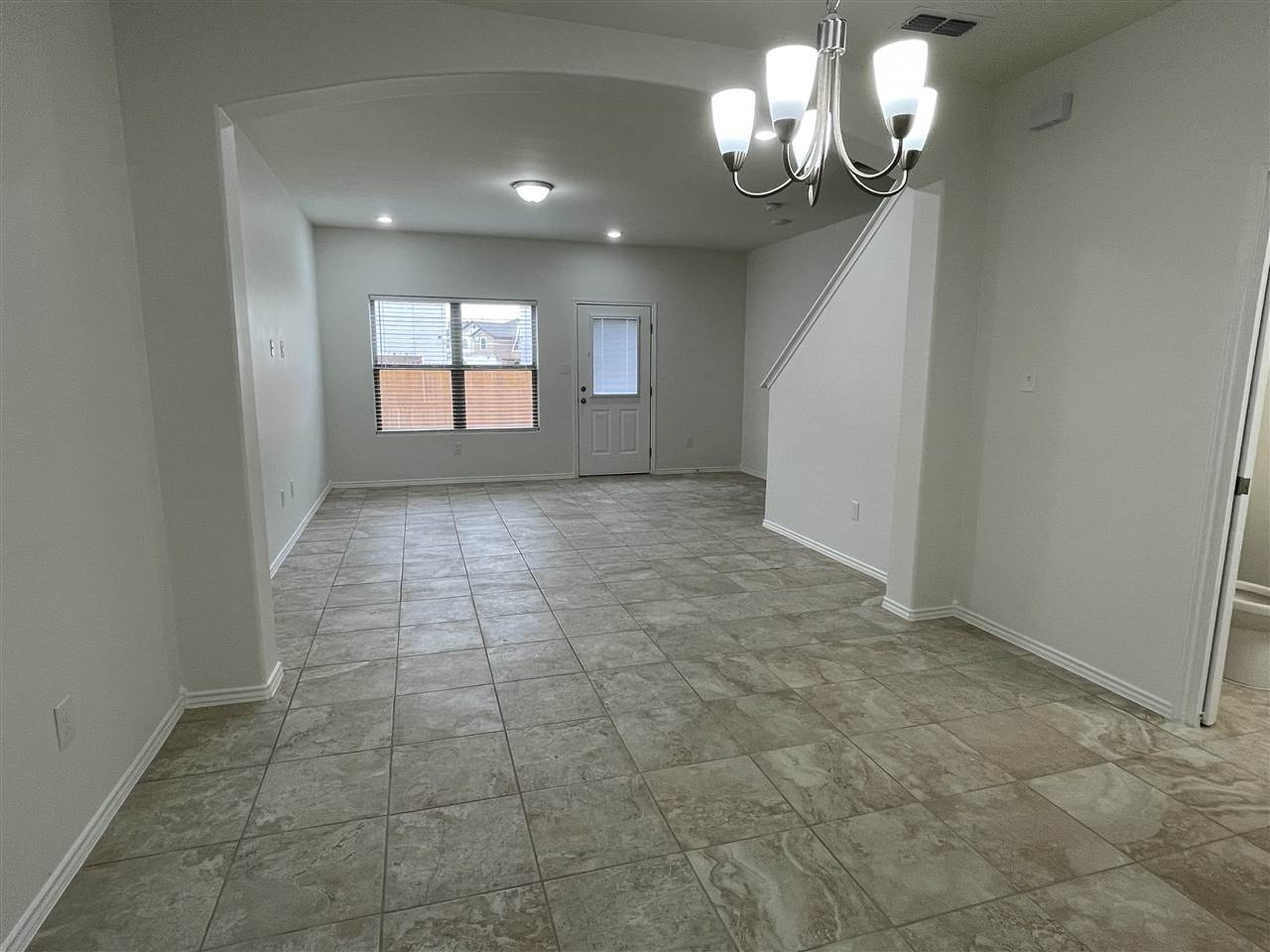 235 Welland Dr. 2 Property Photo 3