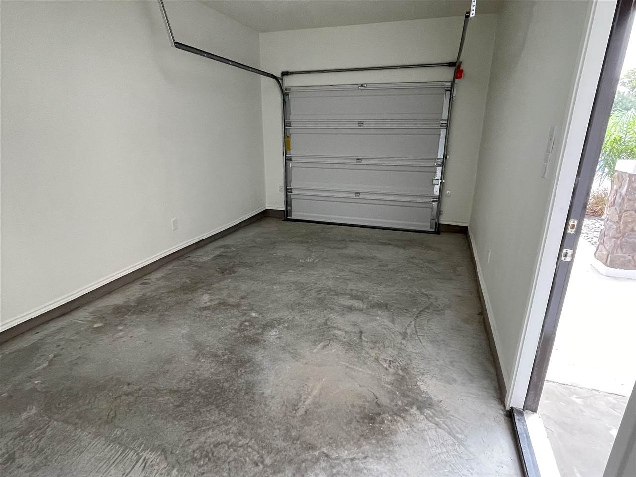 235 Welland Dr. 2 Property Photo 11
