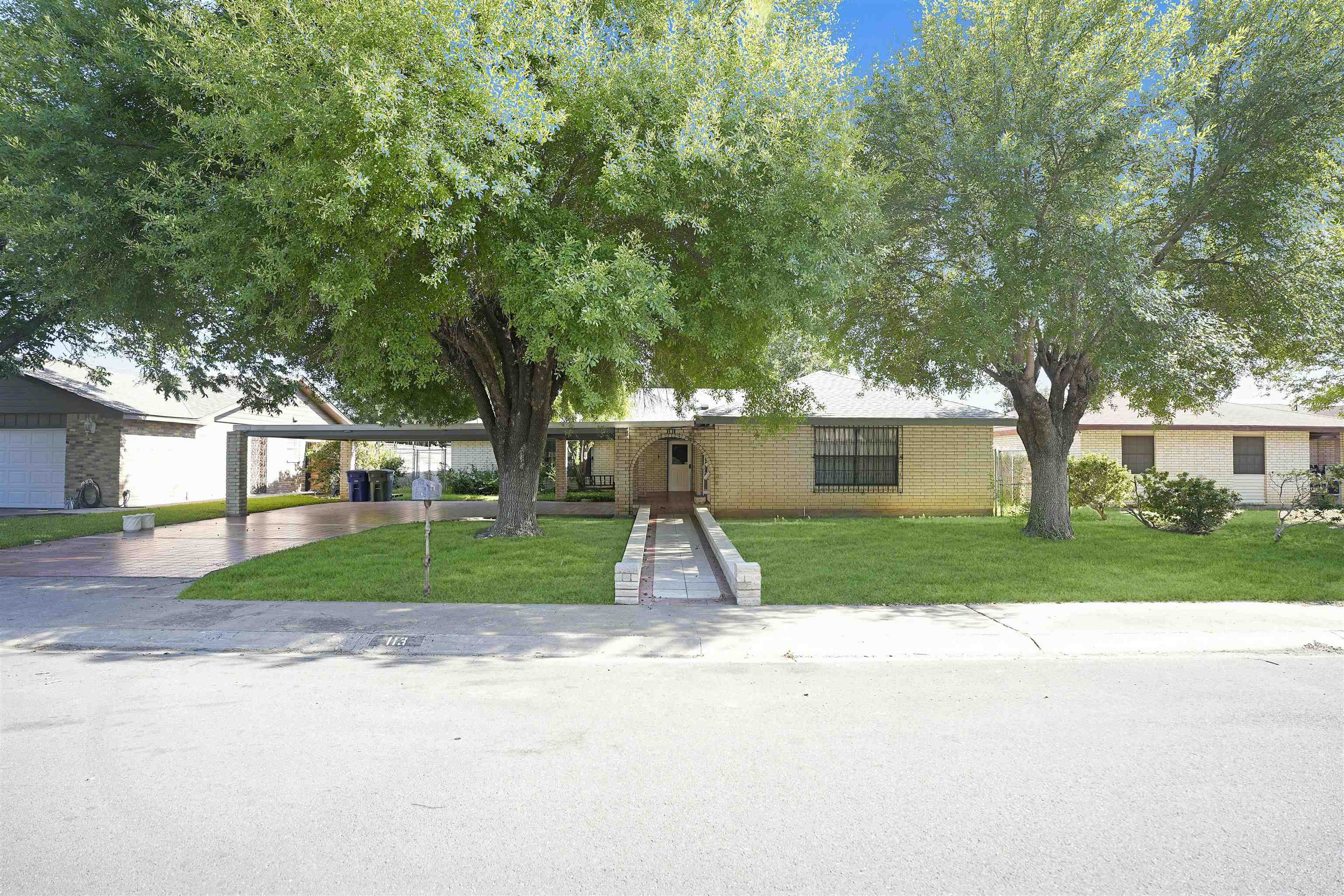 113 Idaho St Property Photo 1