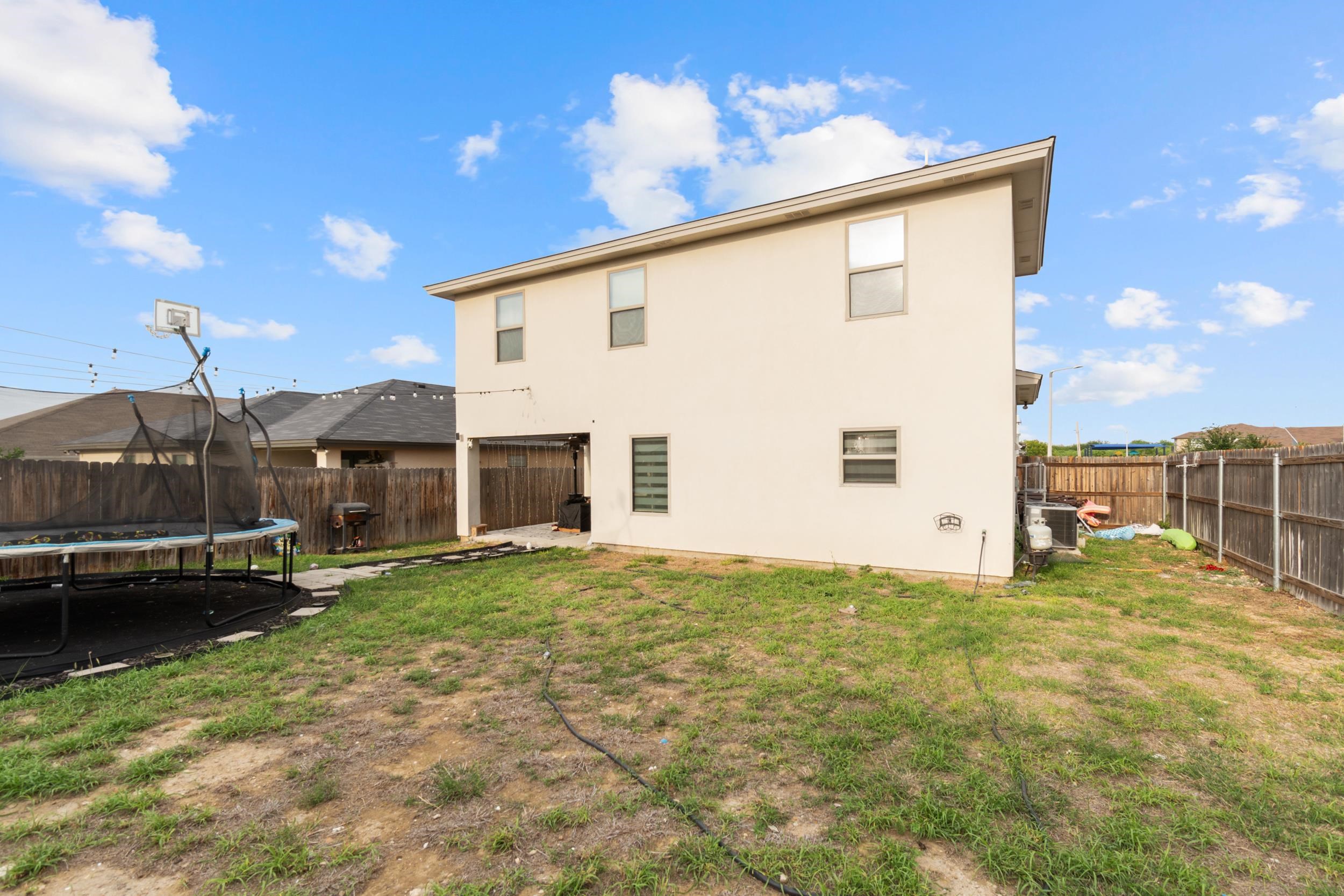 5418 Travesia Ct. Property Photo 30