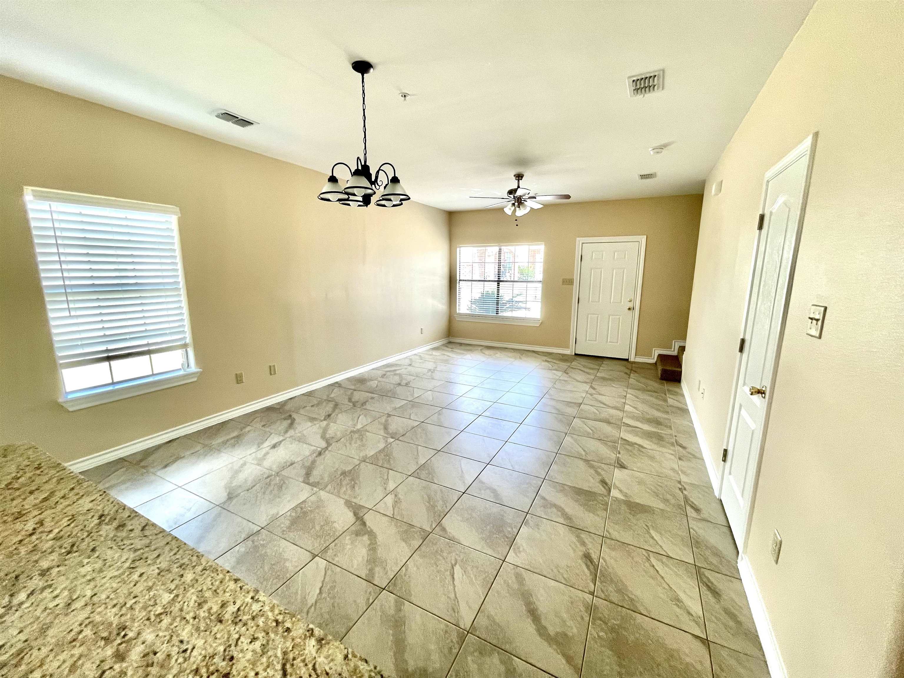 4246 Dorel Dr 27 Property Photo 5