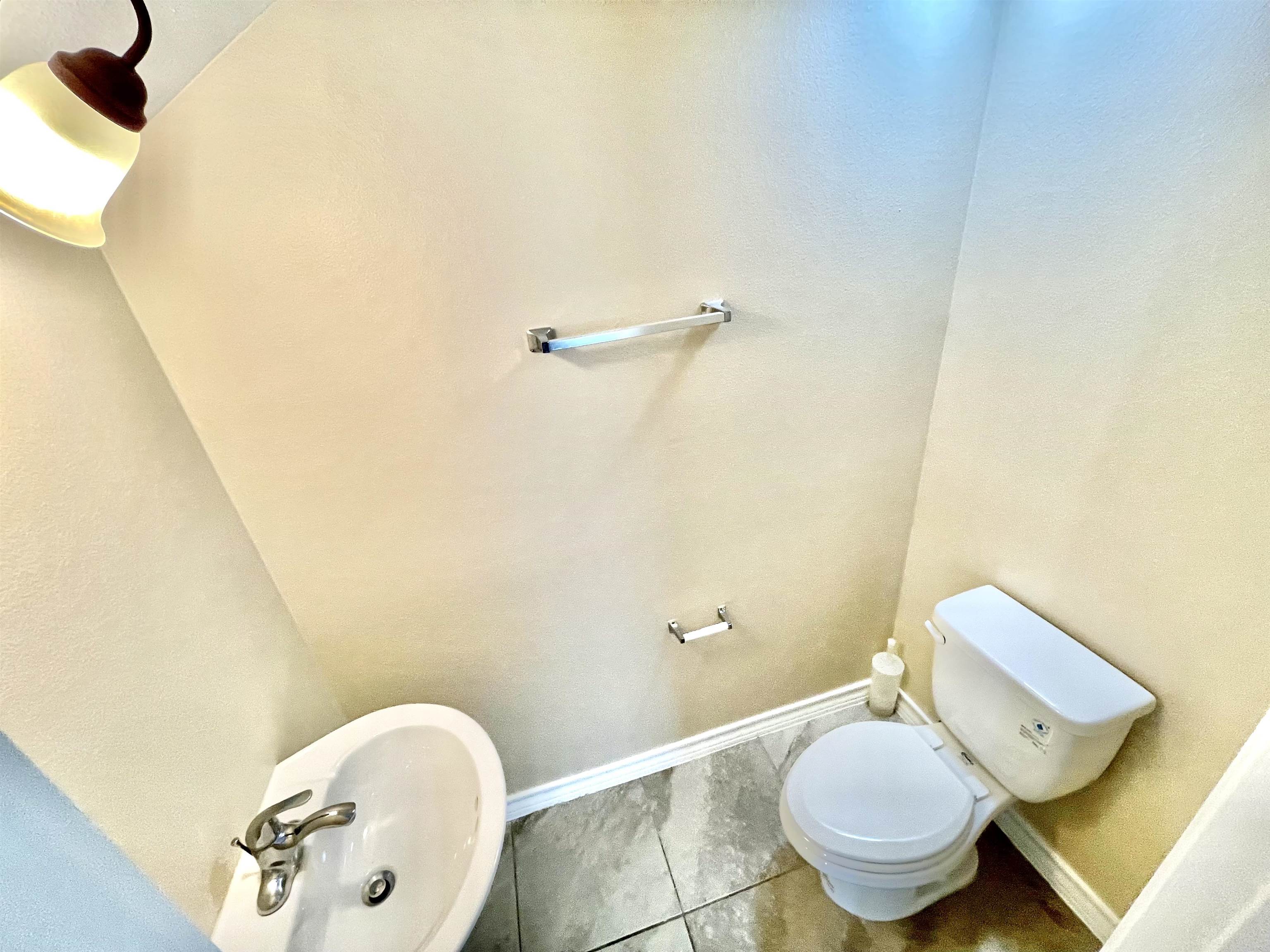 4246 Dorel Dr 27 Property Photo 6