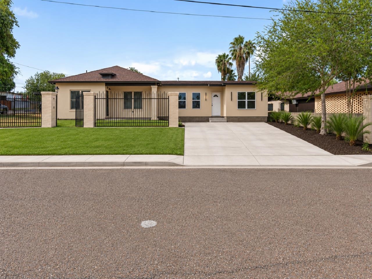 1702 Okane St Property Photo 7