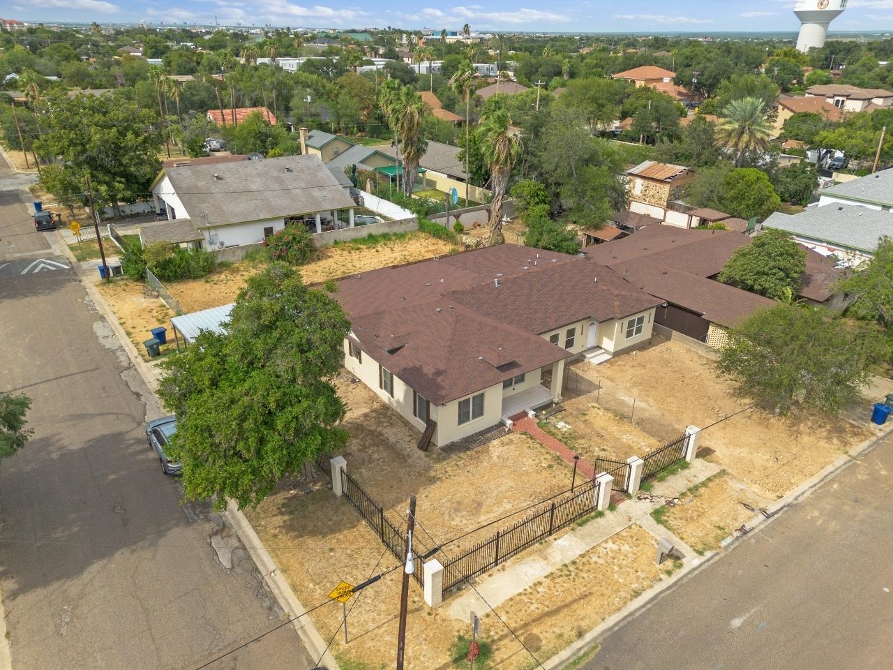 1702 Okane St Property Photo 10