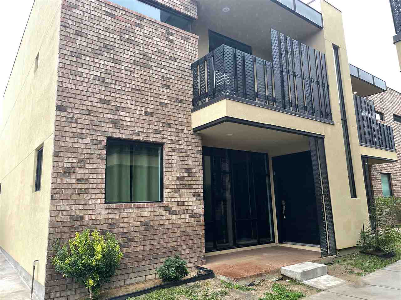 409 Shiloh Dr 1 Property Photo 1