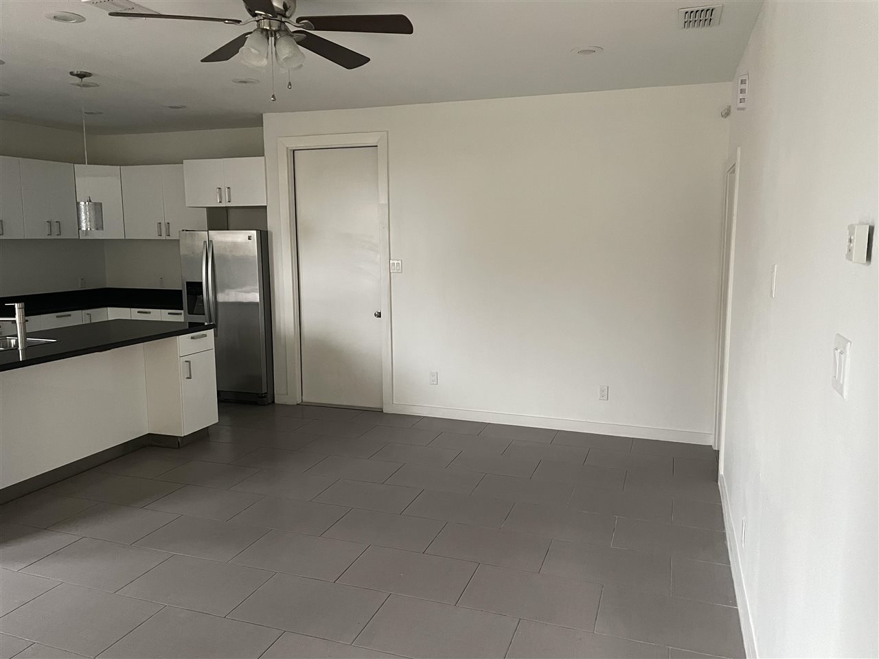 409 Shiloh Dr 1 Property Photo 4