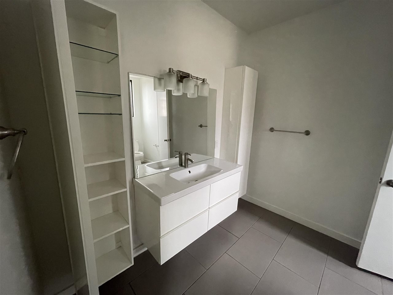 409 Shiloh Dr 1 Property Photo 14