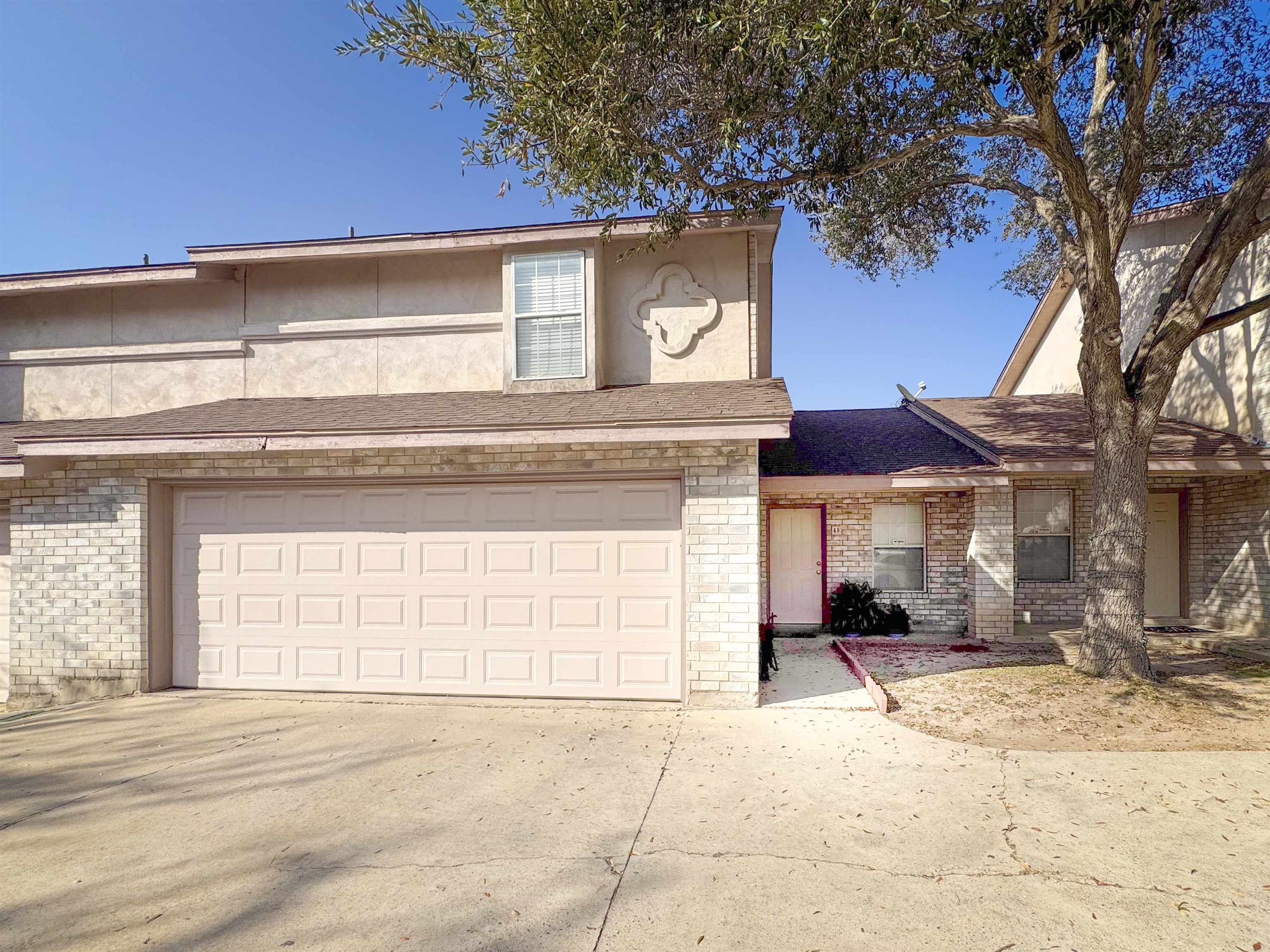 8801 Mcpherson Rd 2e Property Photo 1