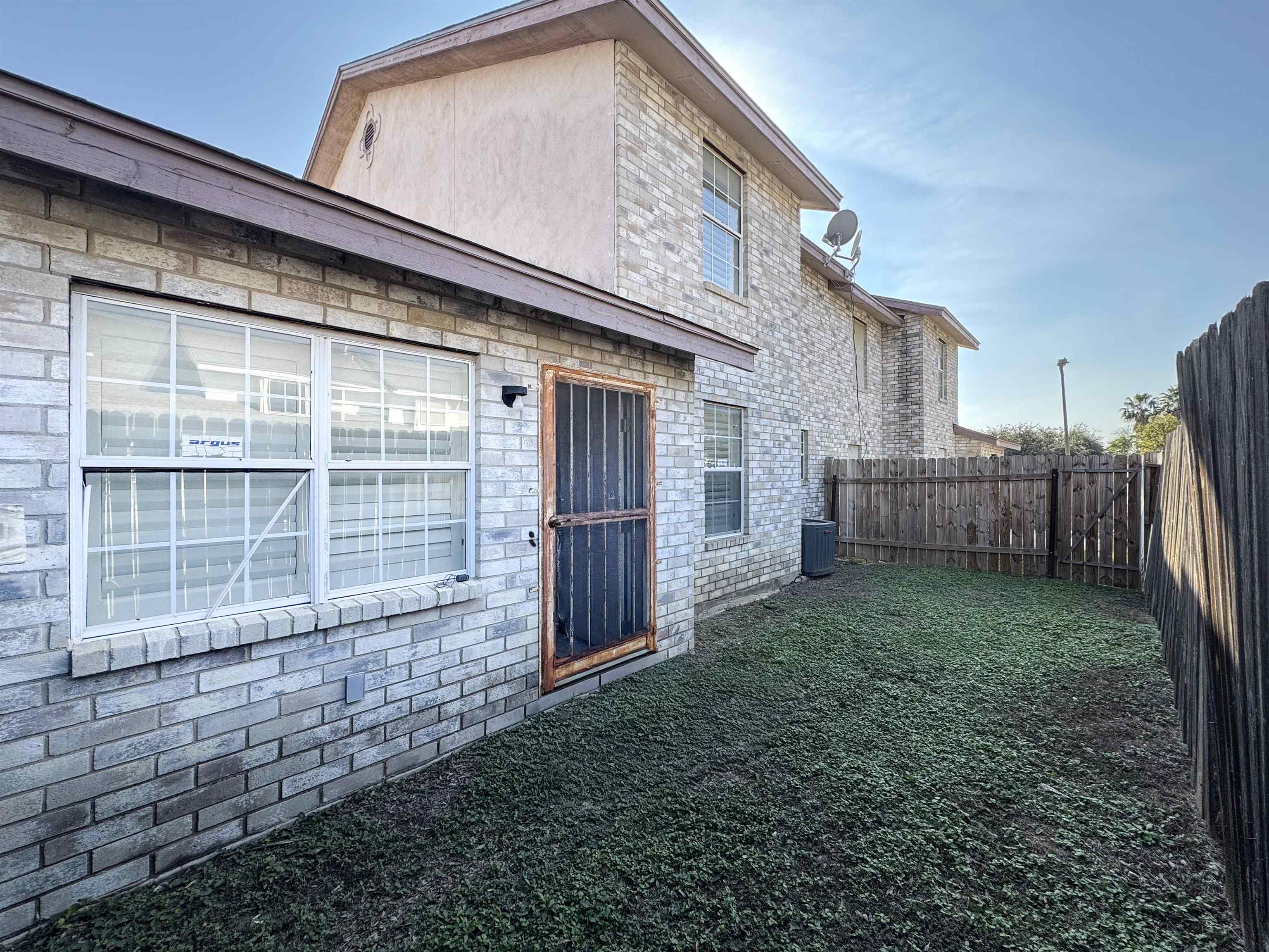 8801 Mcpherson Rd 2e Property Photo 29