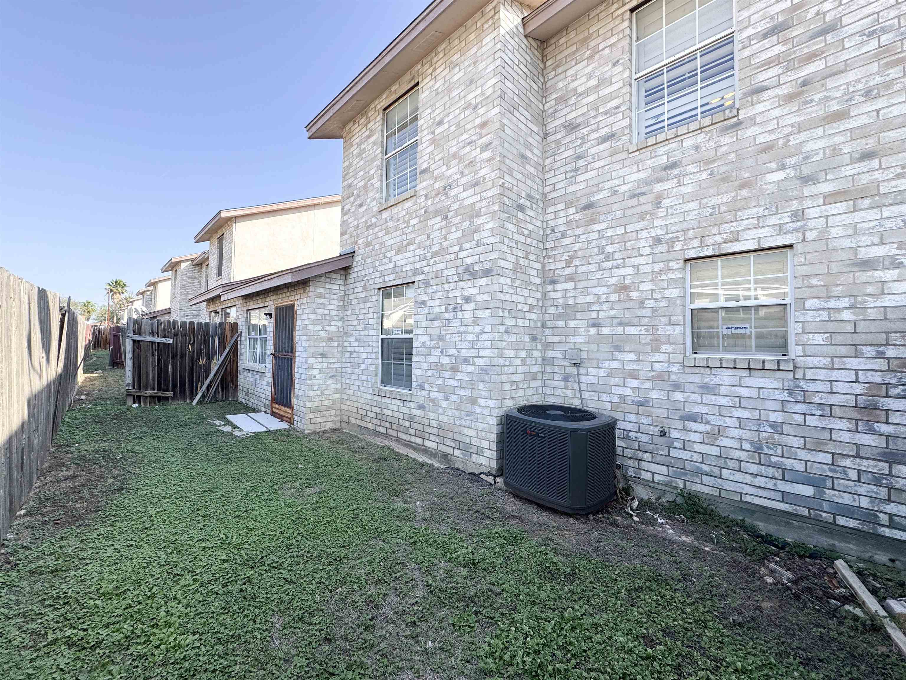 8801 Mcpherson Rd 2e Property Photo 30