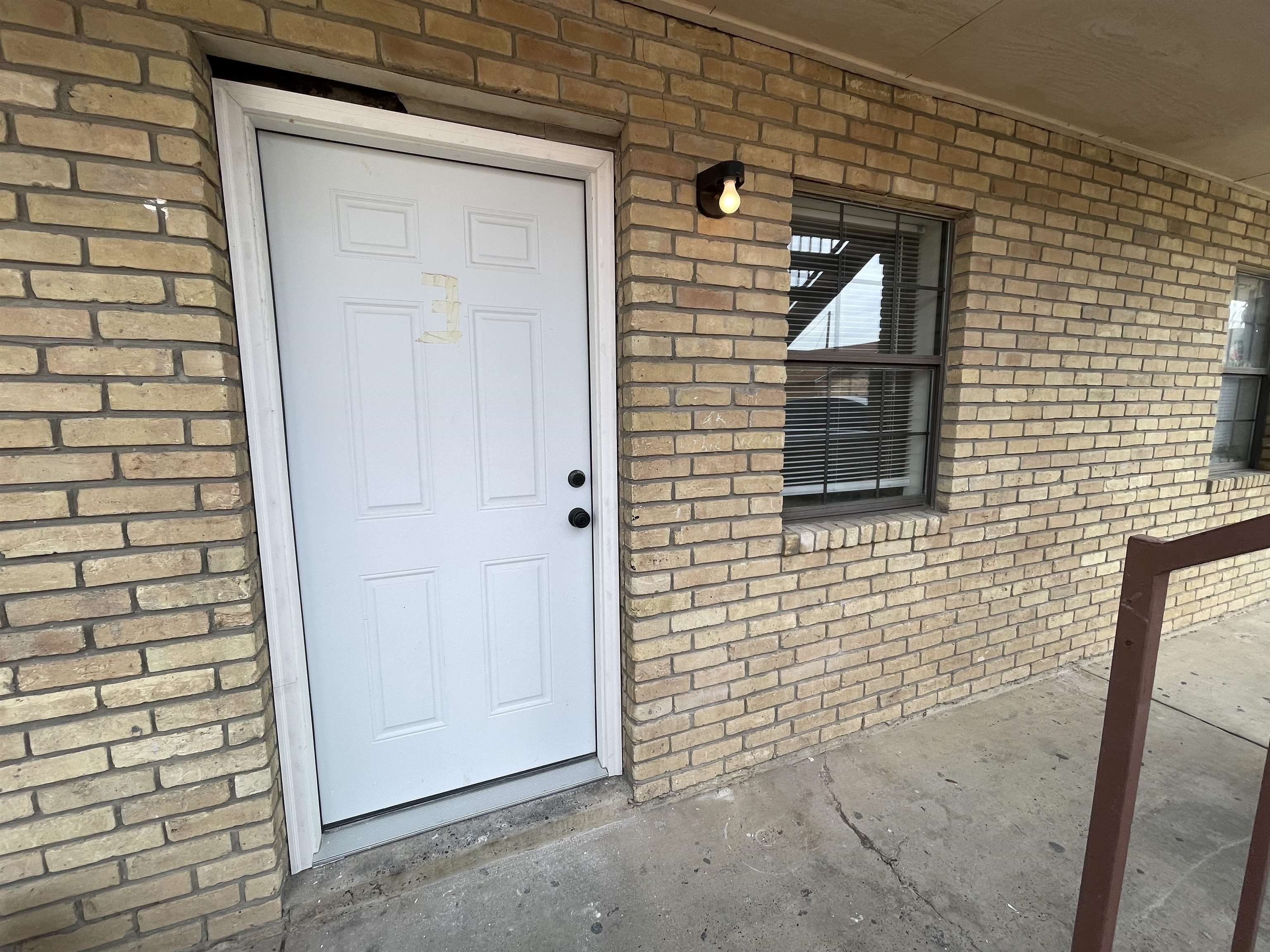 3005 E Price St 3 Property Photo 1