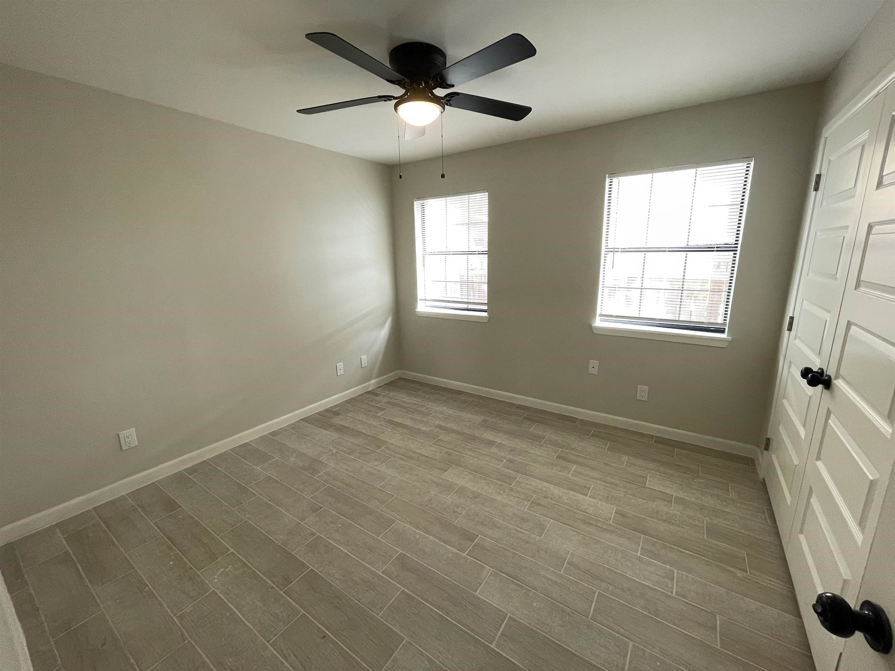 3005 E Price St 3 Property Photo 12