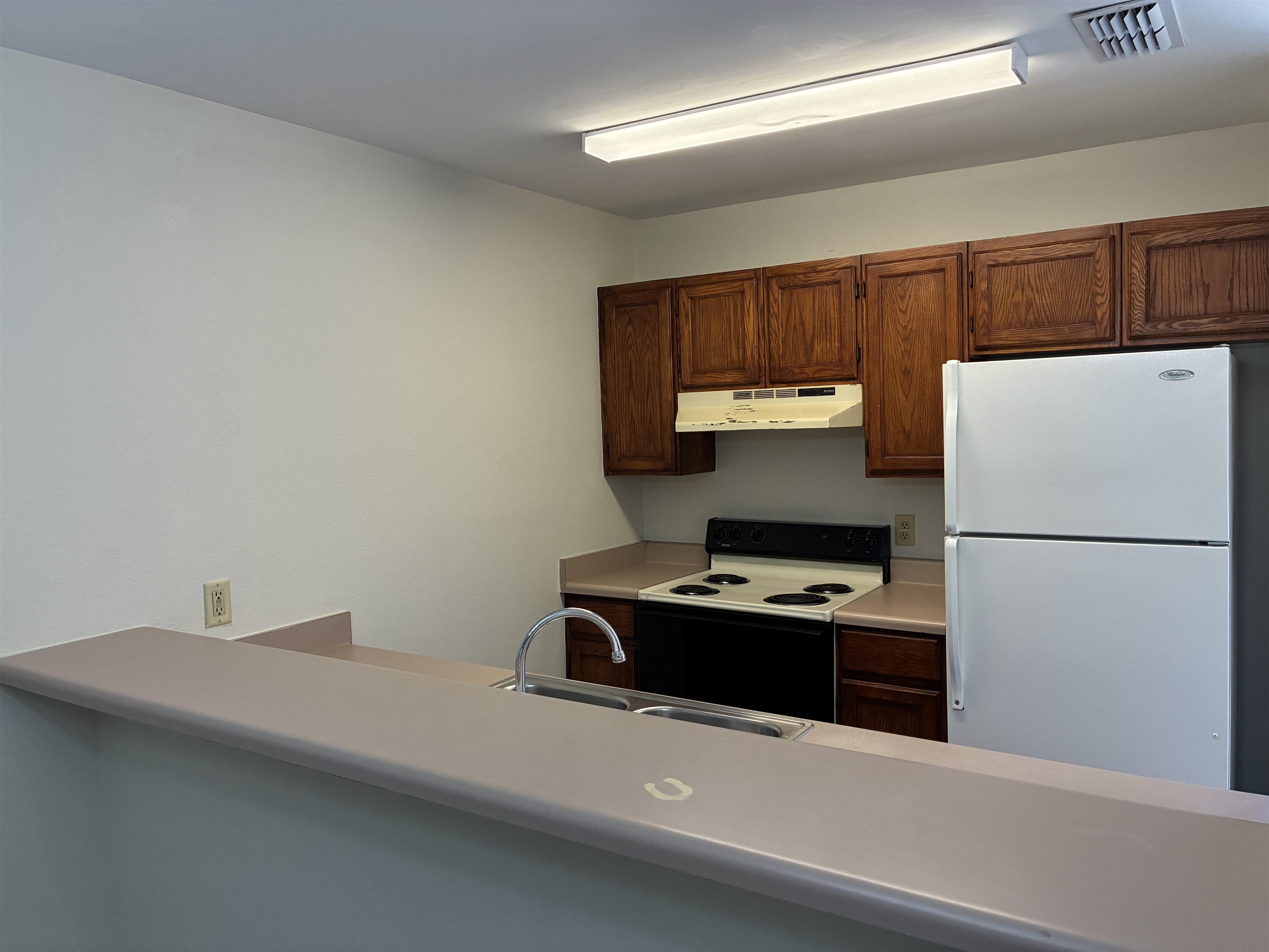 511 Shiloh Dr 12 Property Photo 7