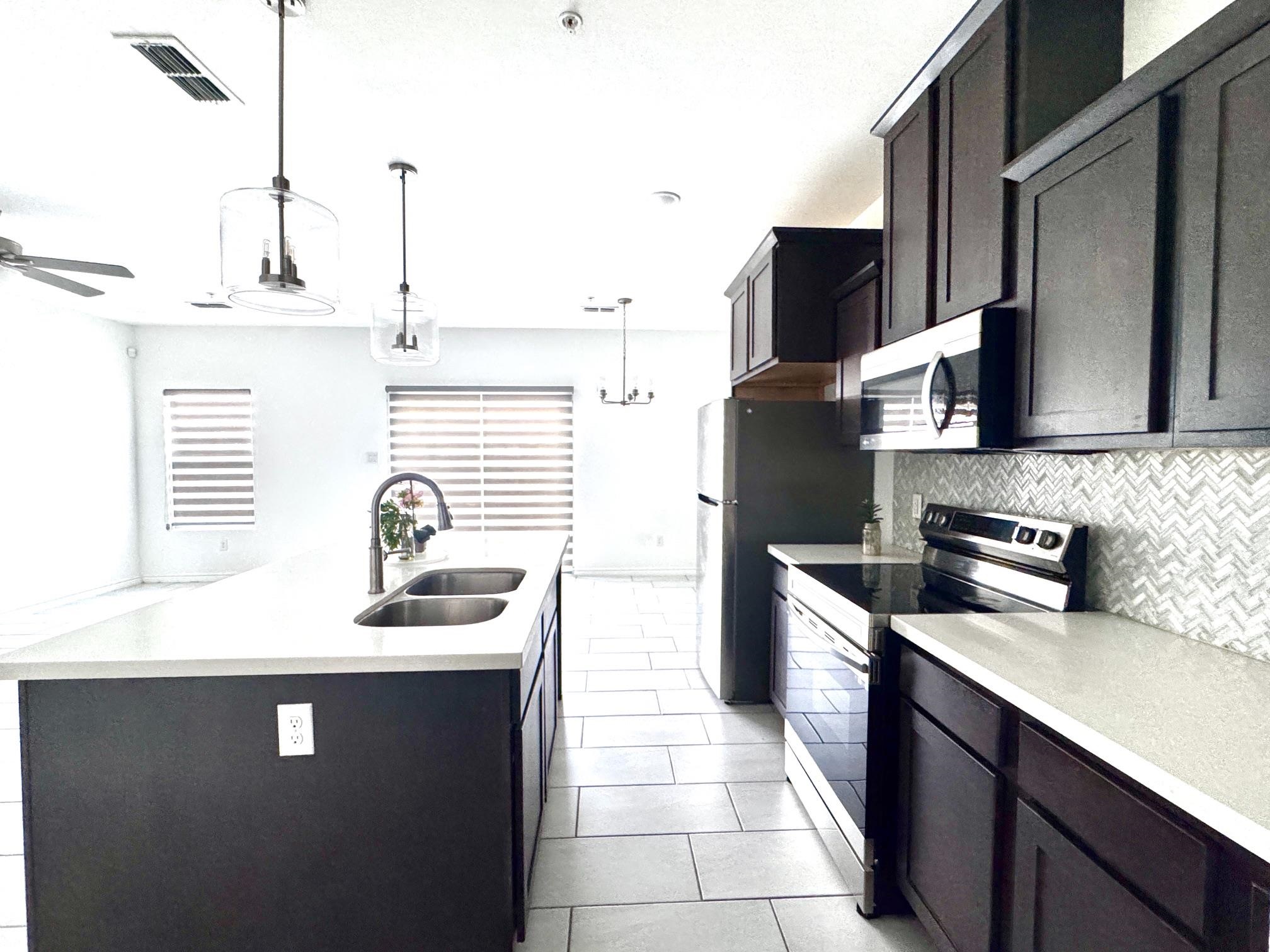 9915 Borna 9915 Property Photo 11