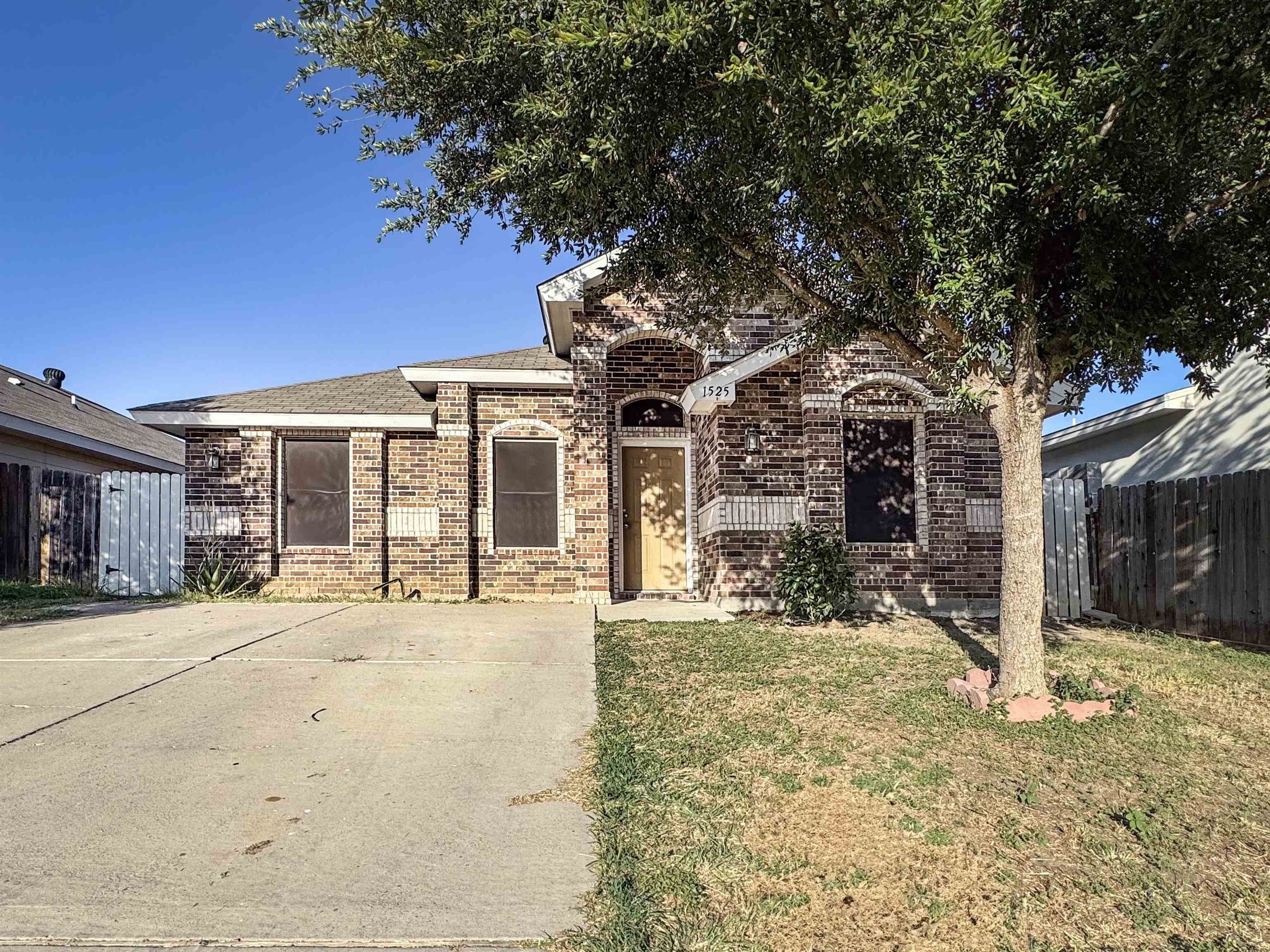 1525 Cozumel Dr Property Photo 2