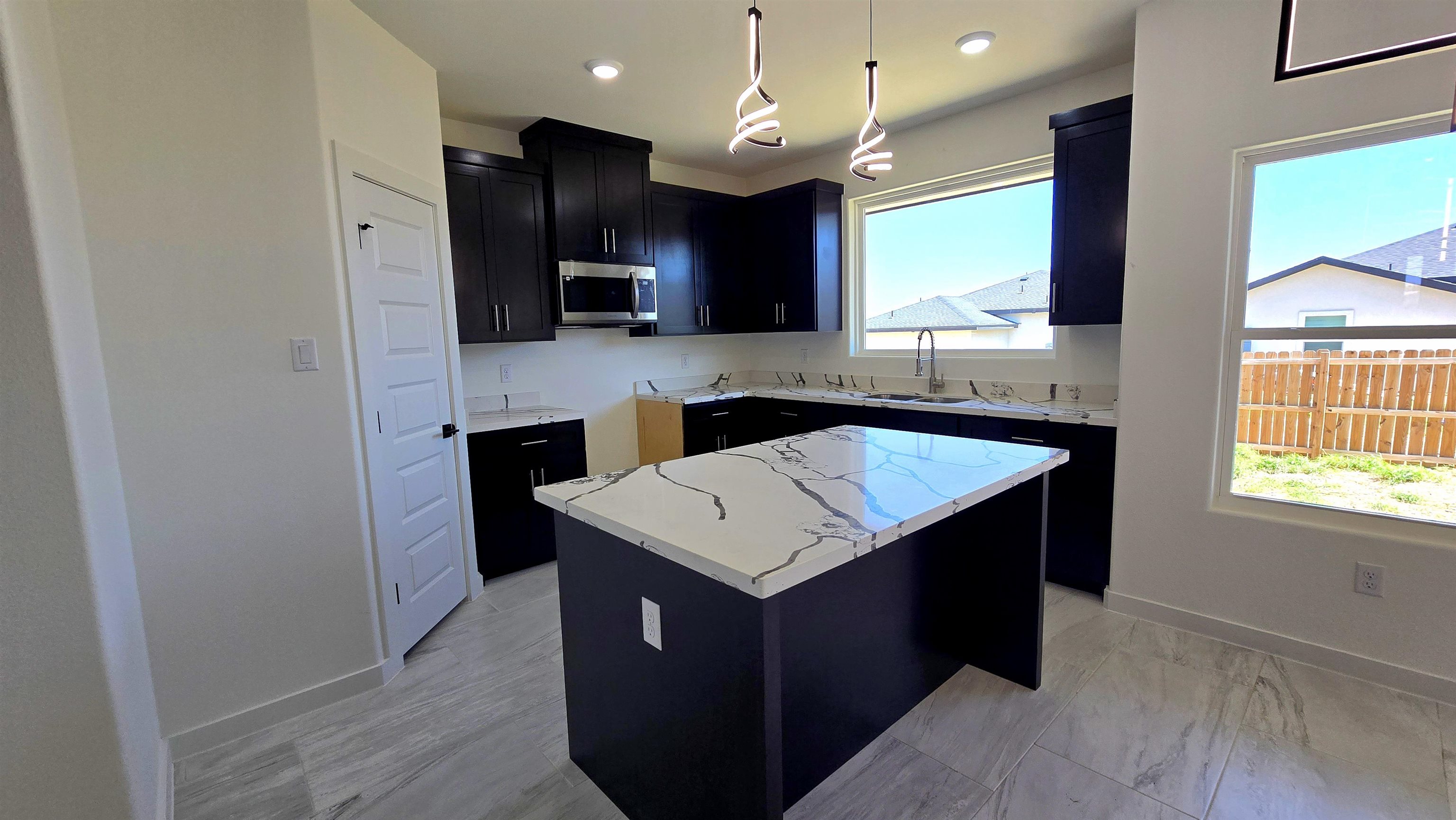 6006 Heather Loop Property Photo 16