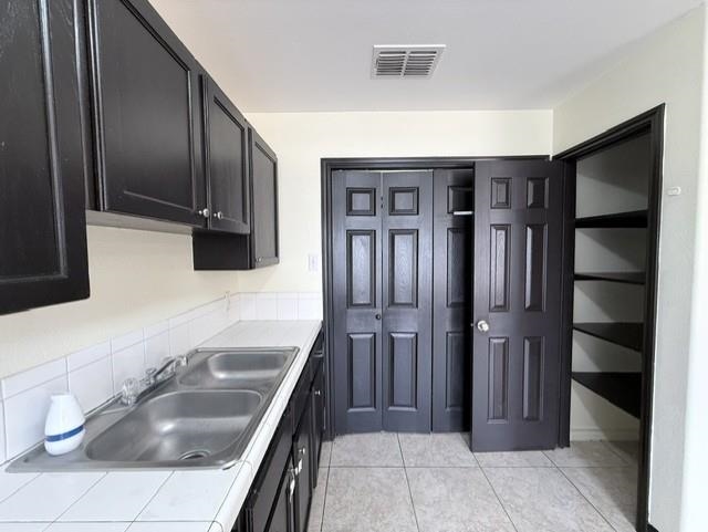 529 Norwich Lp 3 Property Photo 5