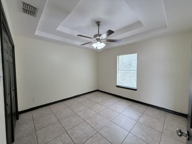 529 Norwich Lp 3 Property Photo 12
