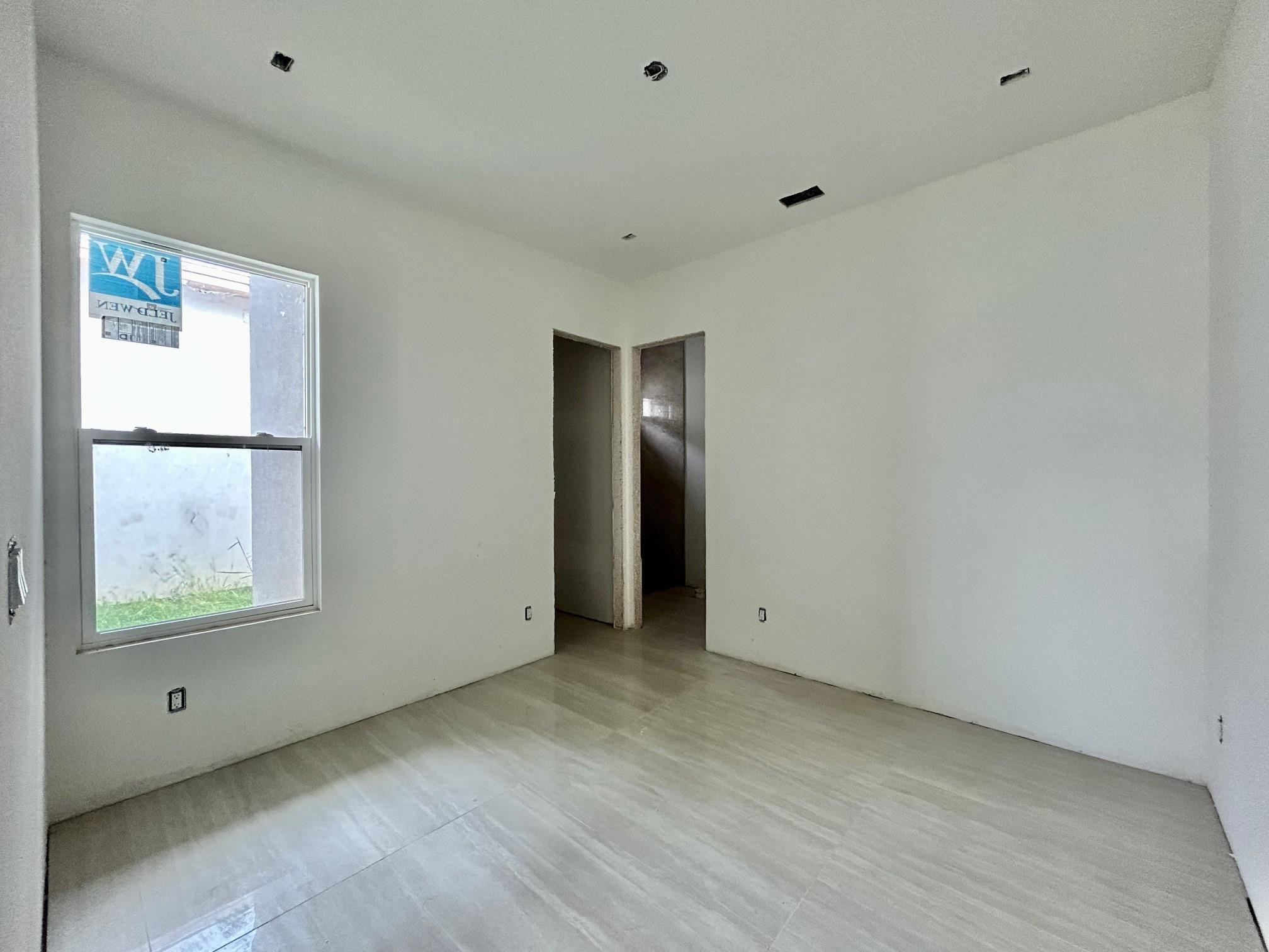 8703 Plantation East Dr Property Photo 10
